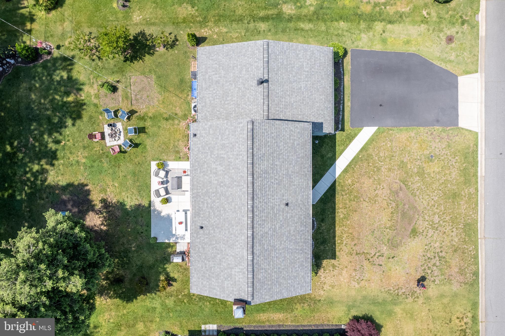 3306 MEMPHIS LANE