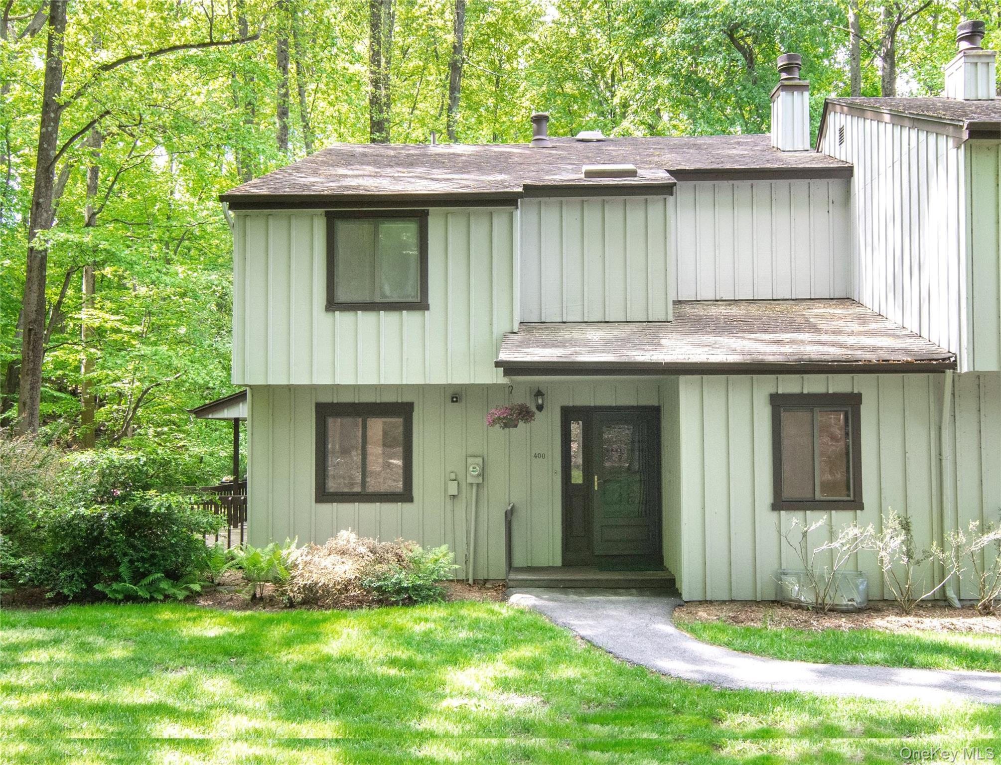 400 Birch Lane Unit: 400