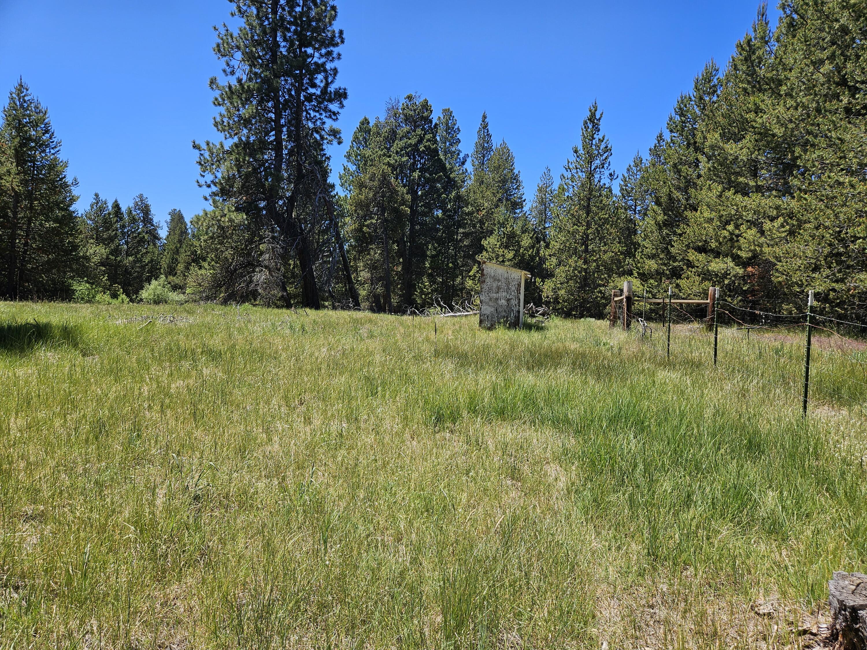 15466 15472 Cascade DR