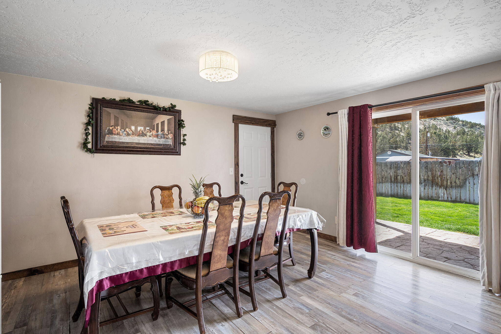 1901 SE Paulina Highway