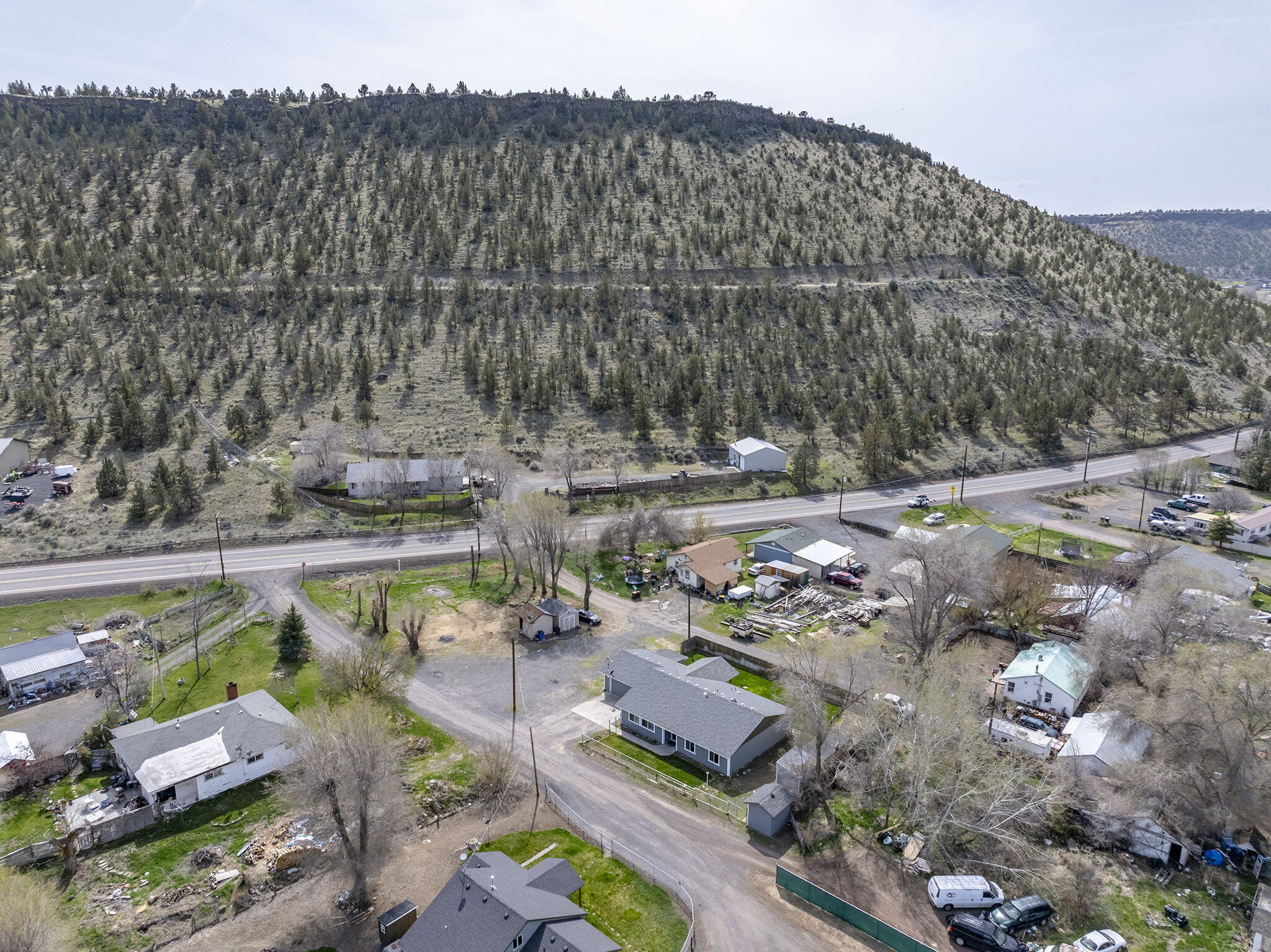 1901 SE Paulina Highway