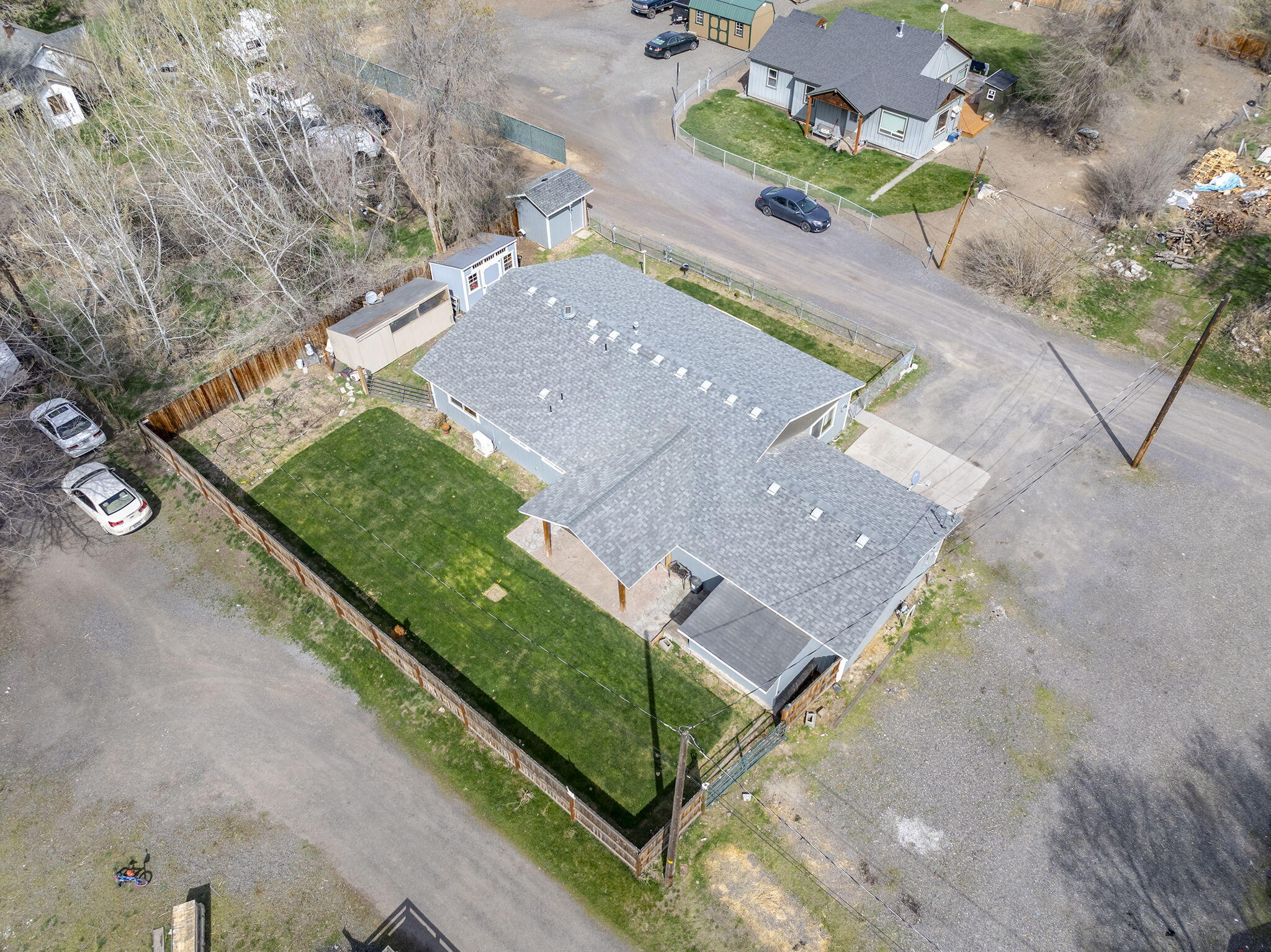 1901 SE Paulina Highway