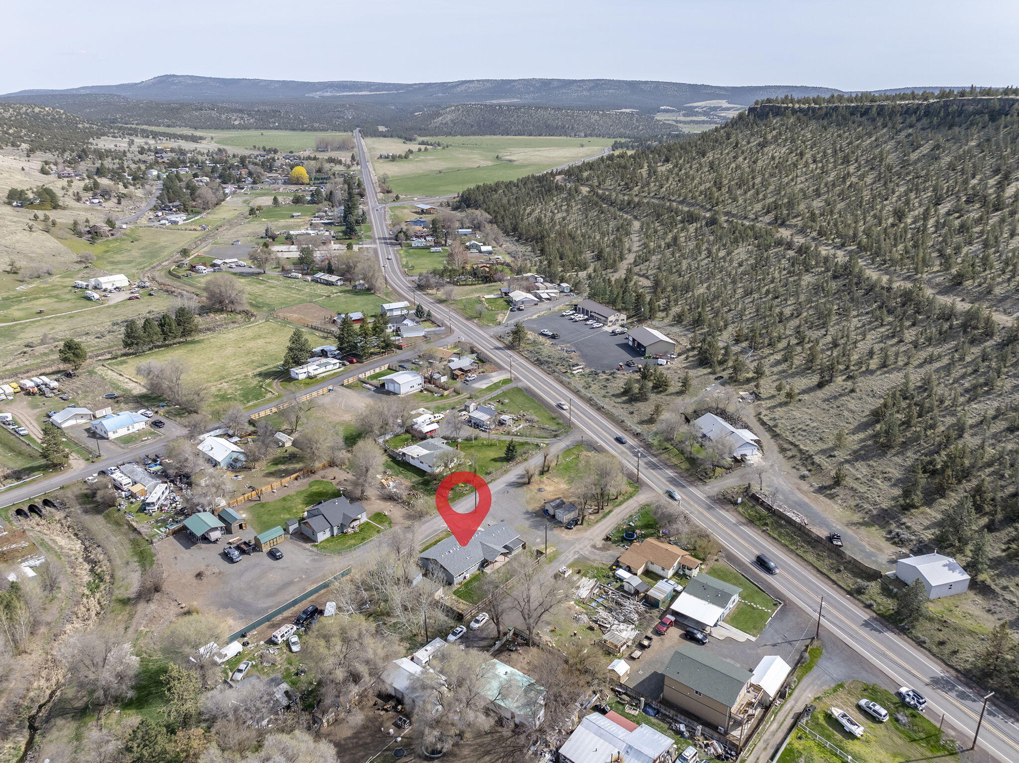 1901 SE Paulina Highway