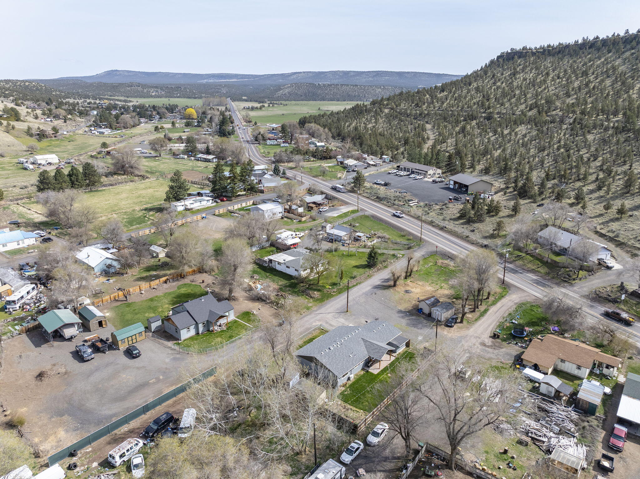 1901 SE Paulina Highway