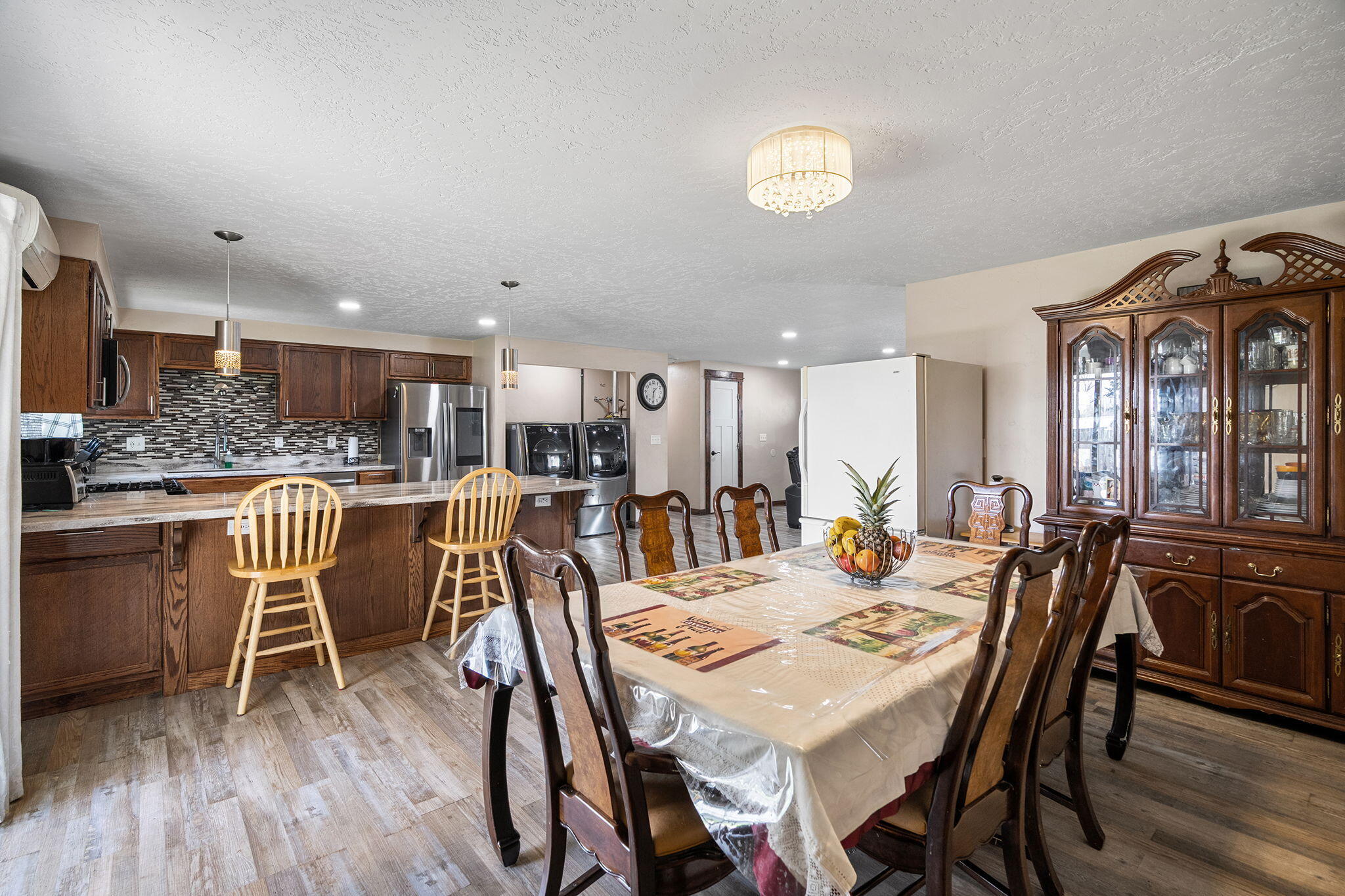 1901 SE Paulina Highway