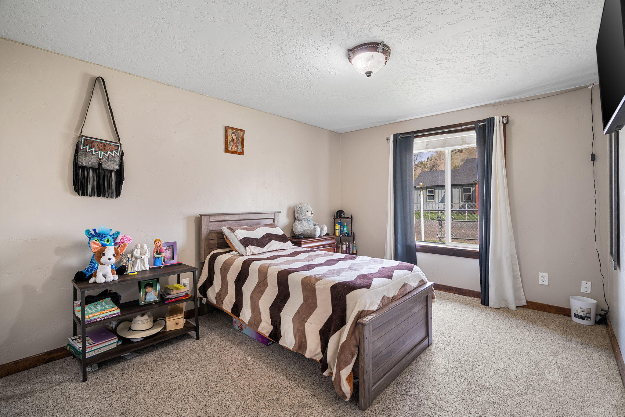 1901 SE Paulina Highway