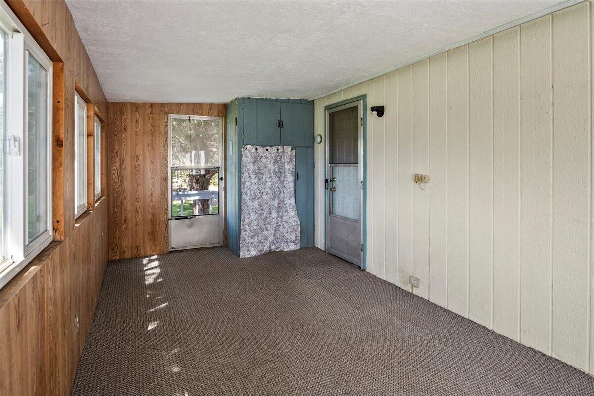 14632 SW Peninsula Drive