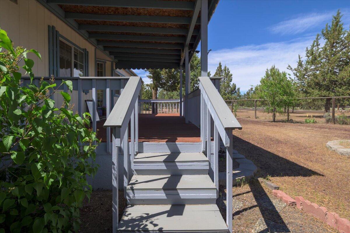 14632 SW Peninsula Drive
