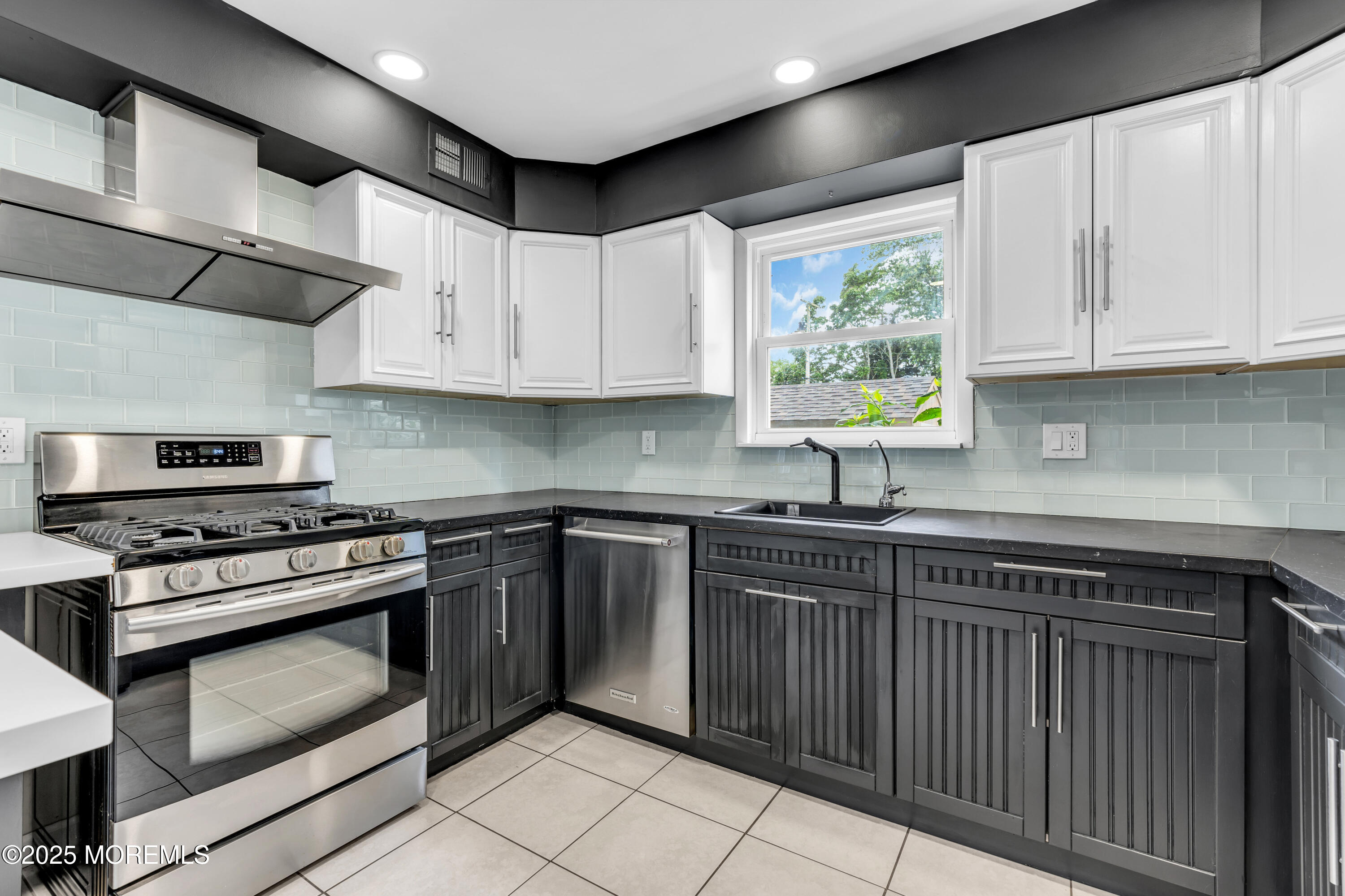 11 Buena Vista Drive