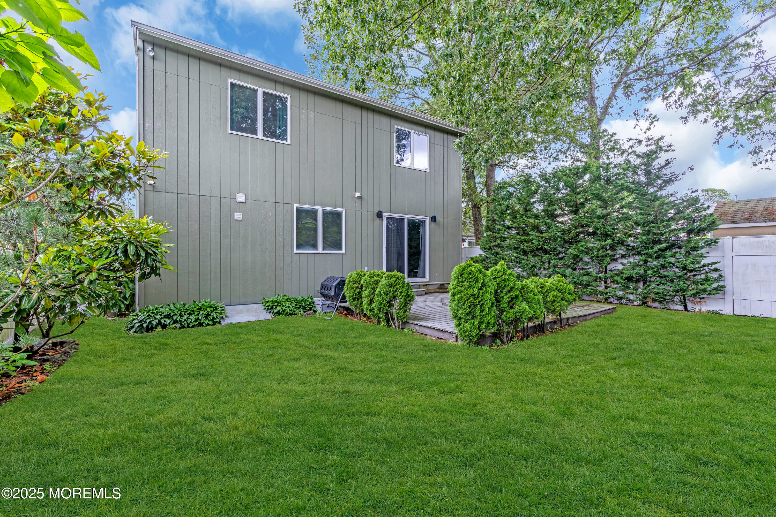 11 Buena Vista Drive