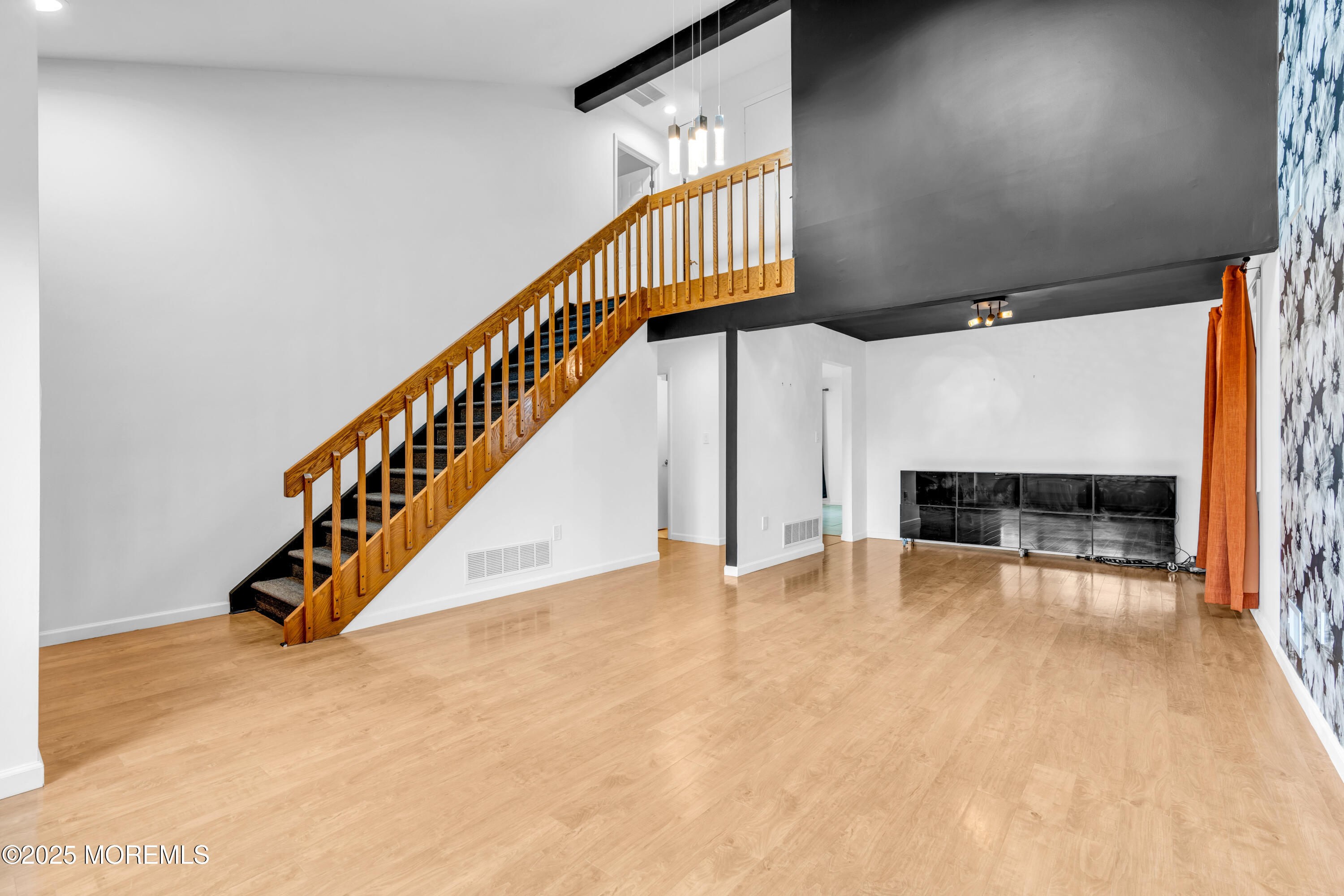 11 Buena Vista Drive