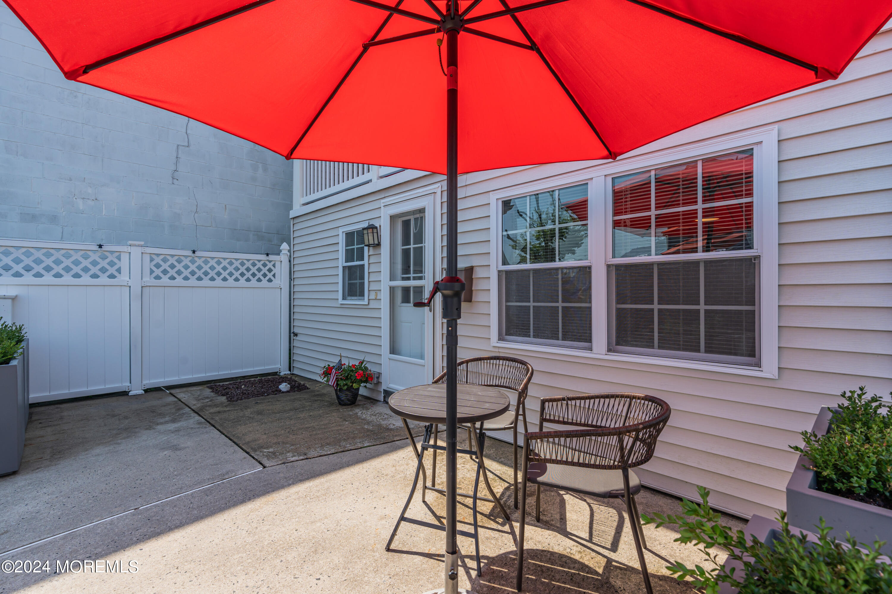 509 8th Avenue, Rear