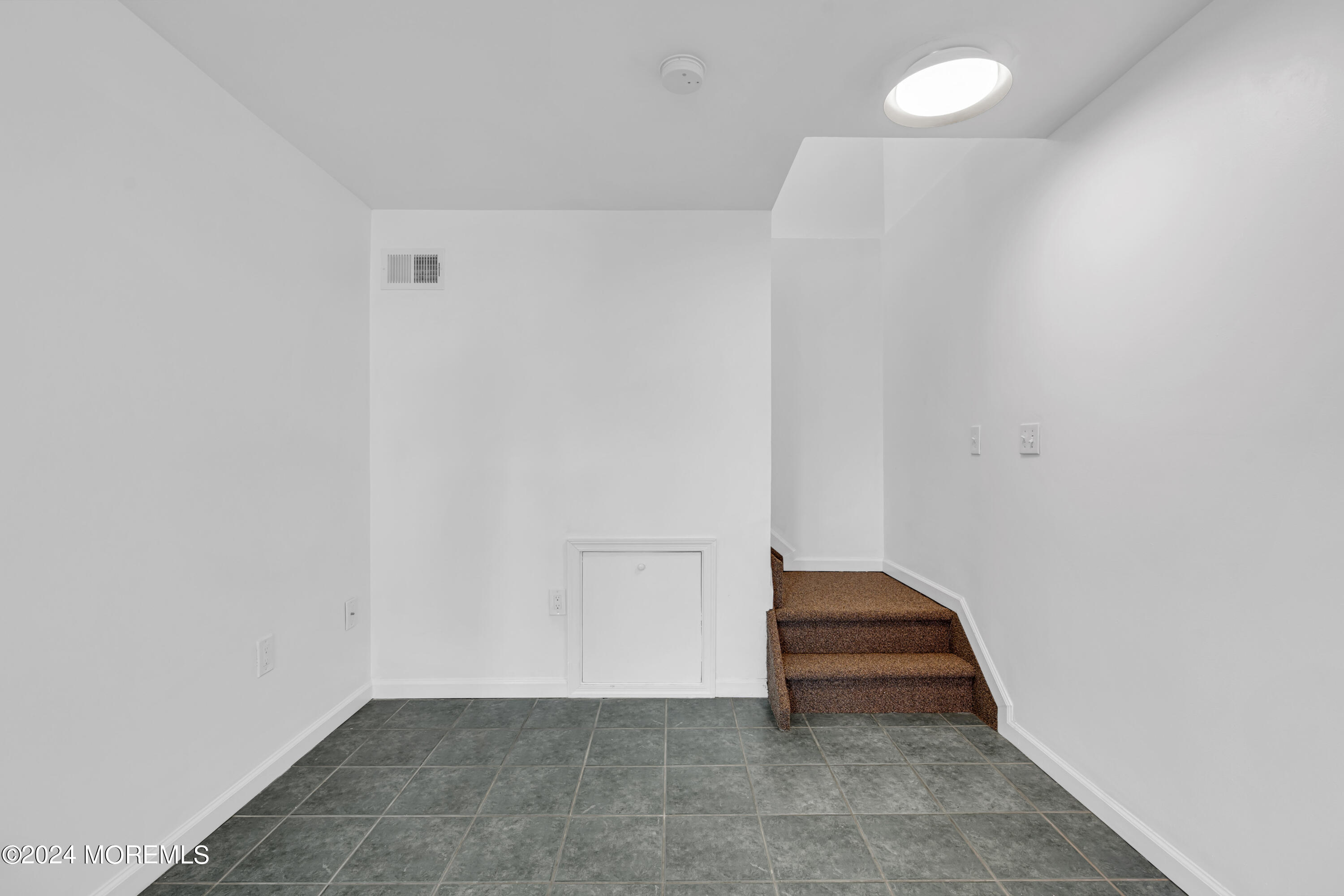 509 8th Avenue, Rear