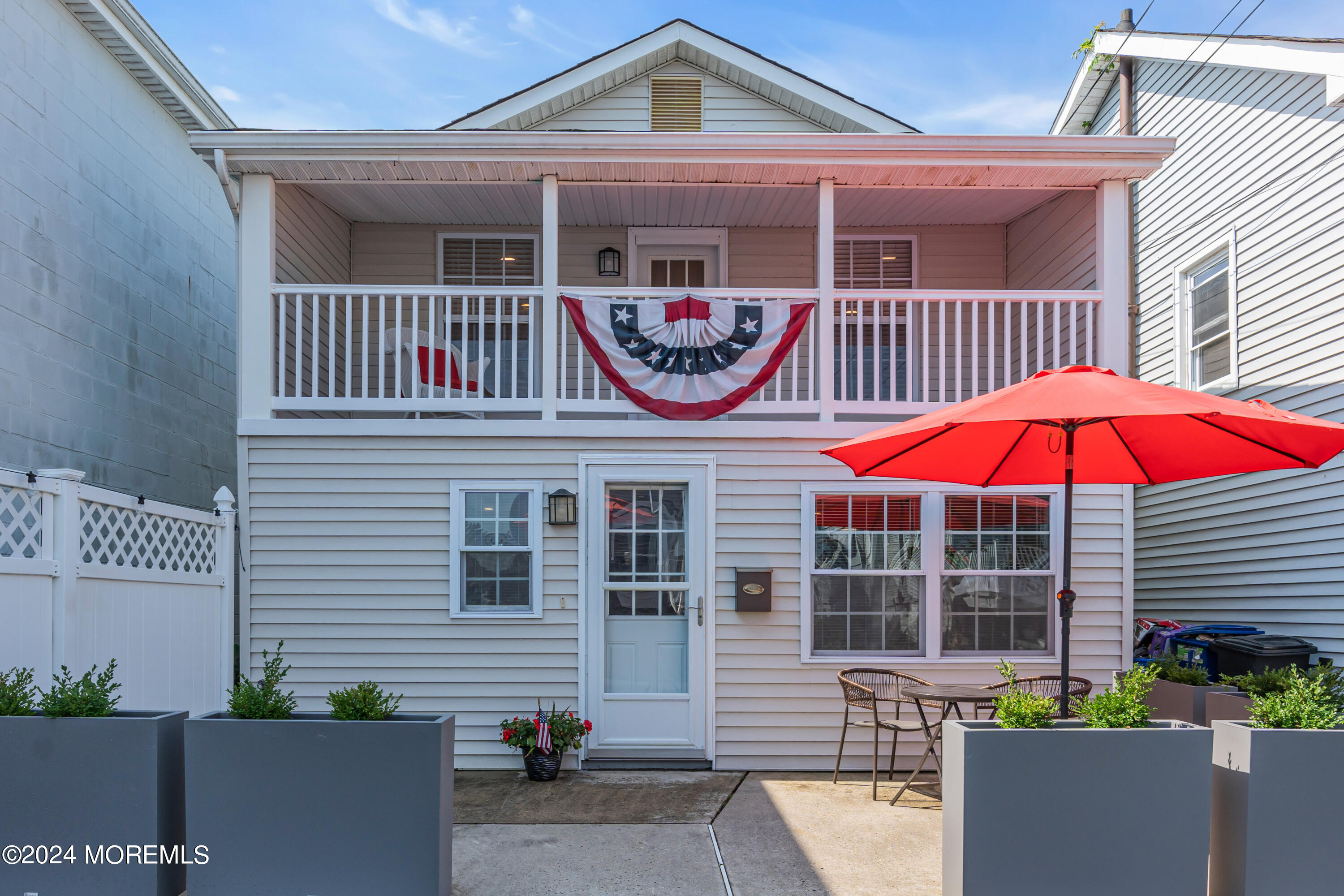 509 8th Avenue, Rear