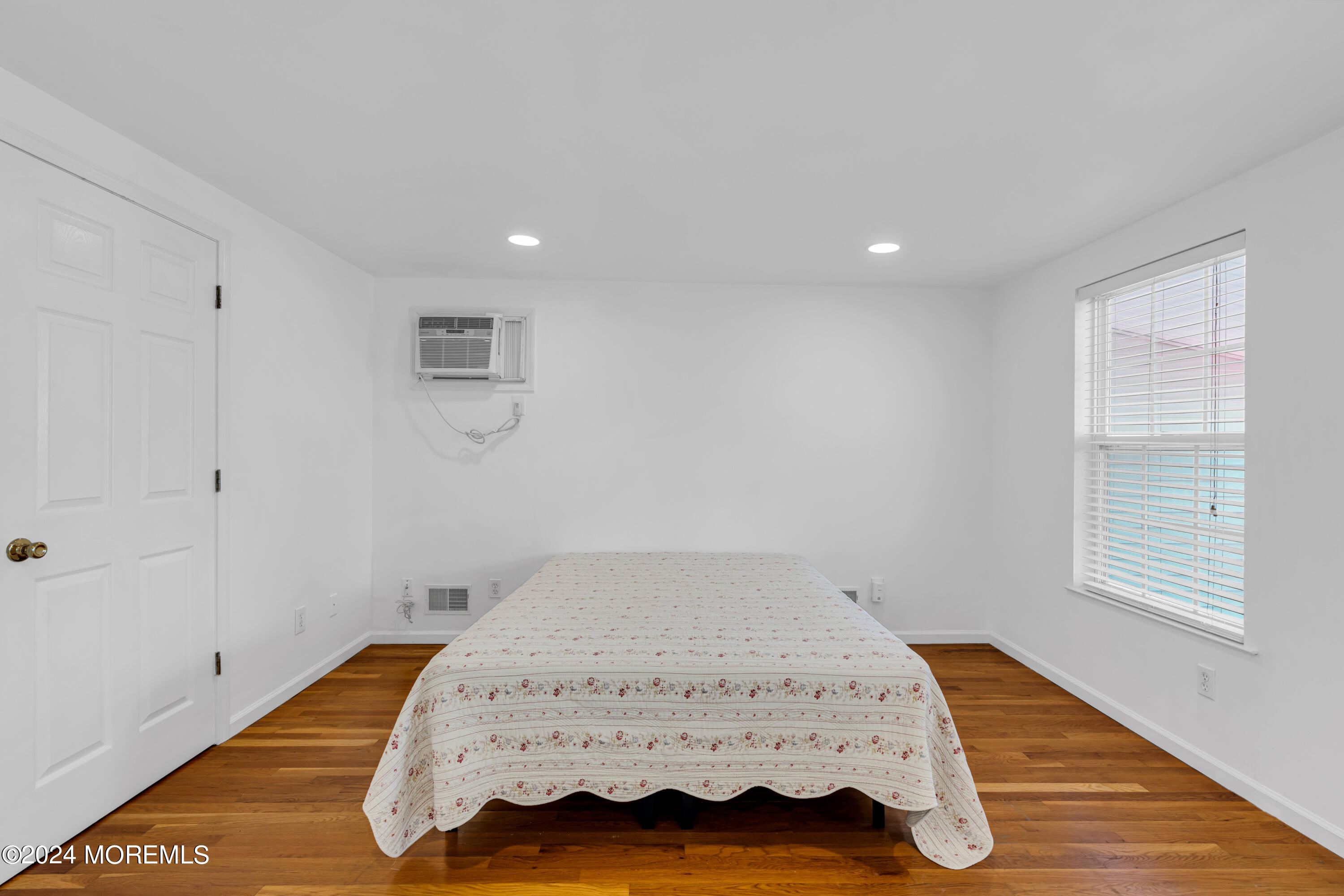 509 8th Avenue, Rear