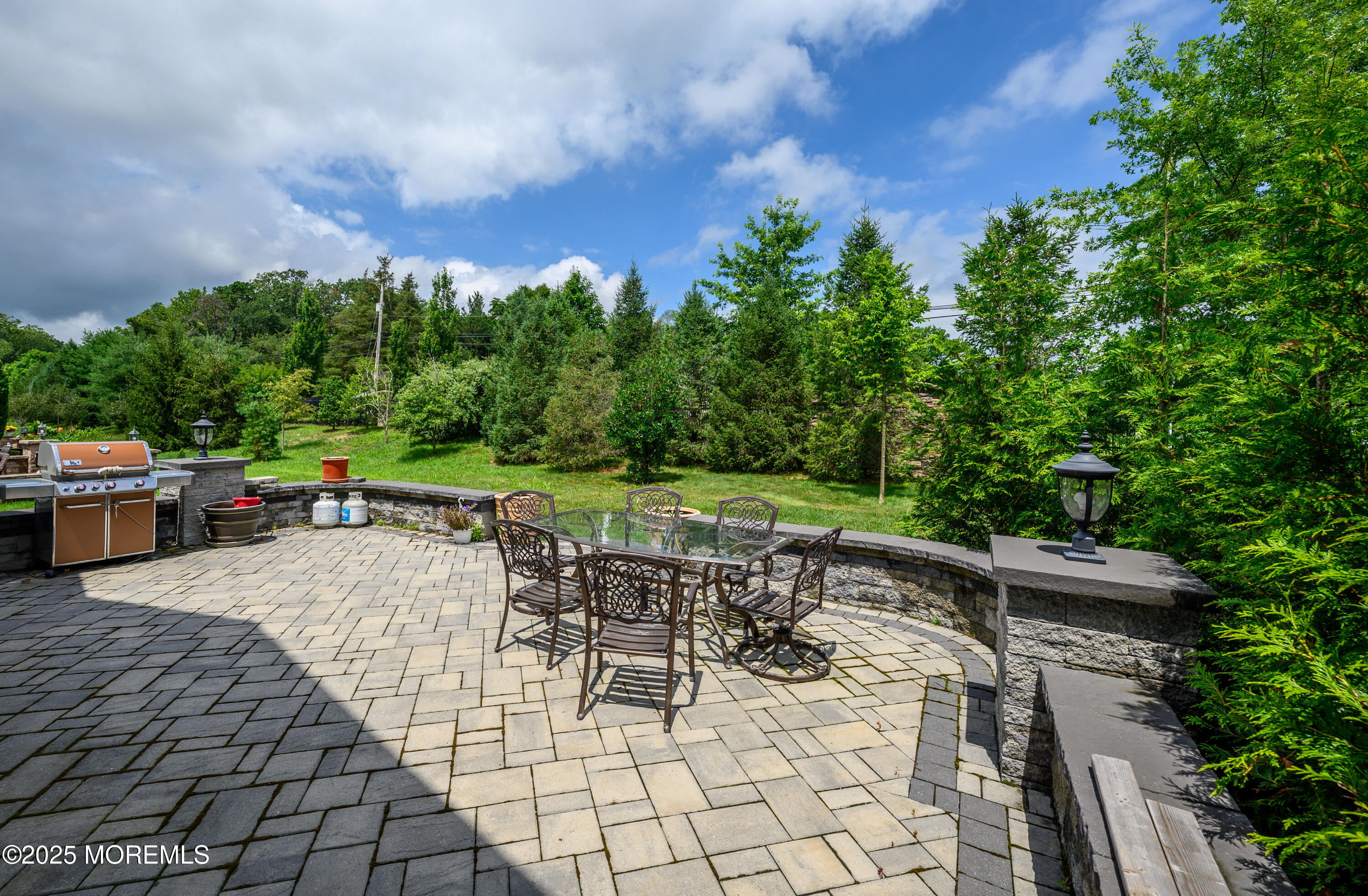 2 Banquet Court, Howell