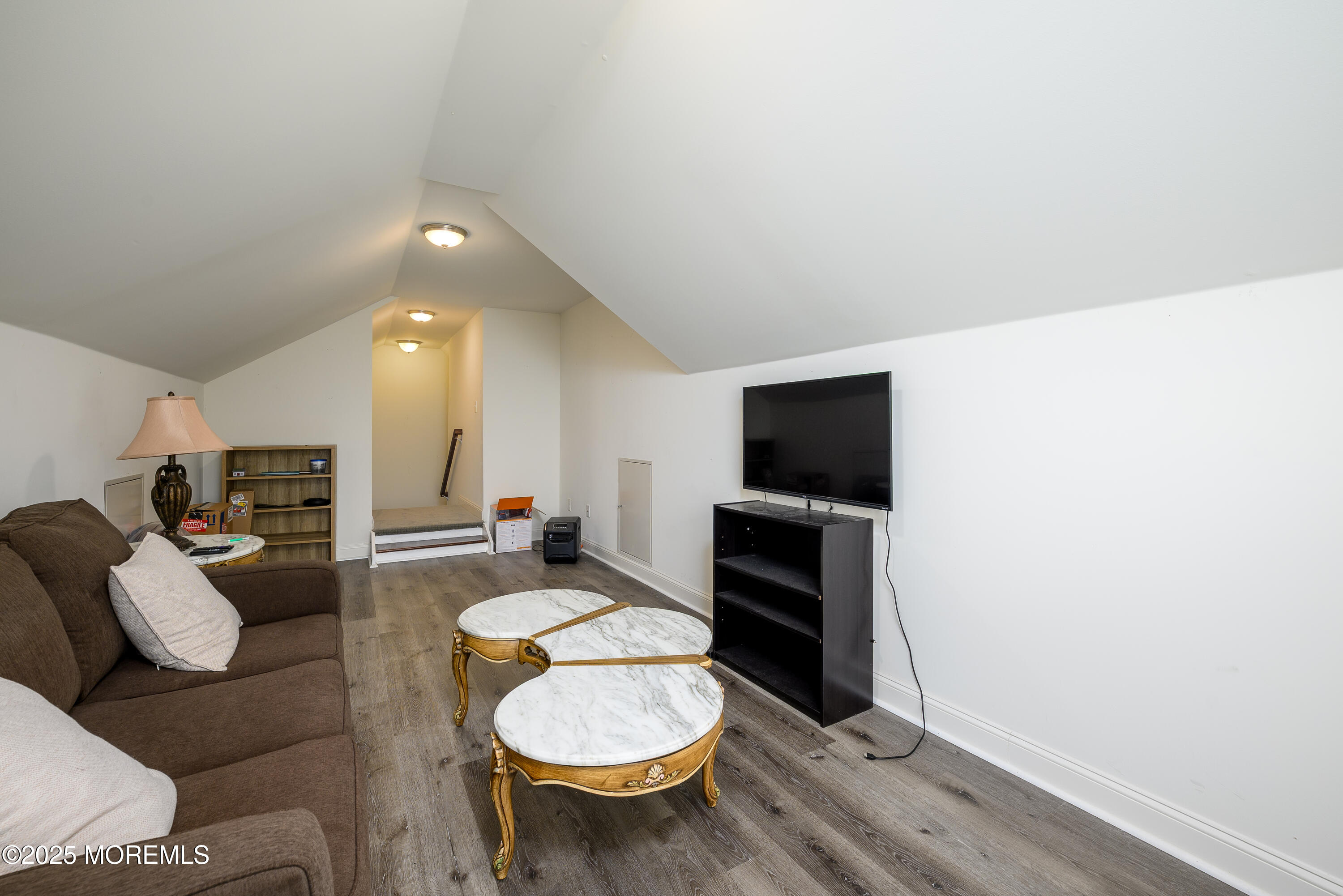 2 Banquet Court, Howell