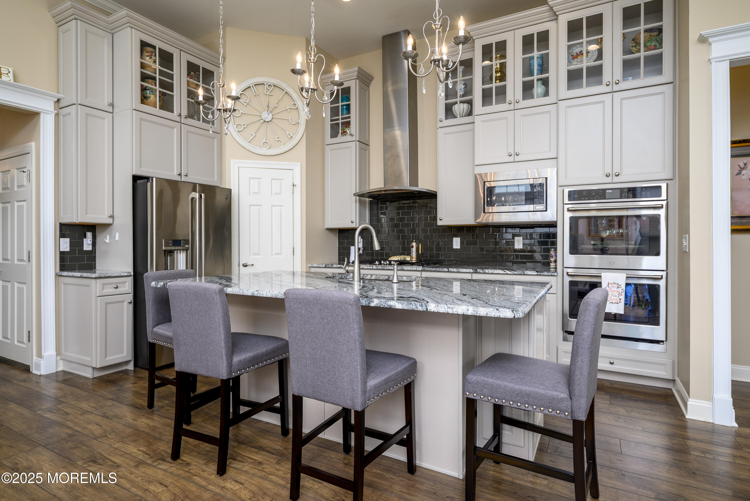 2 Banquet Court, Howell