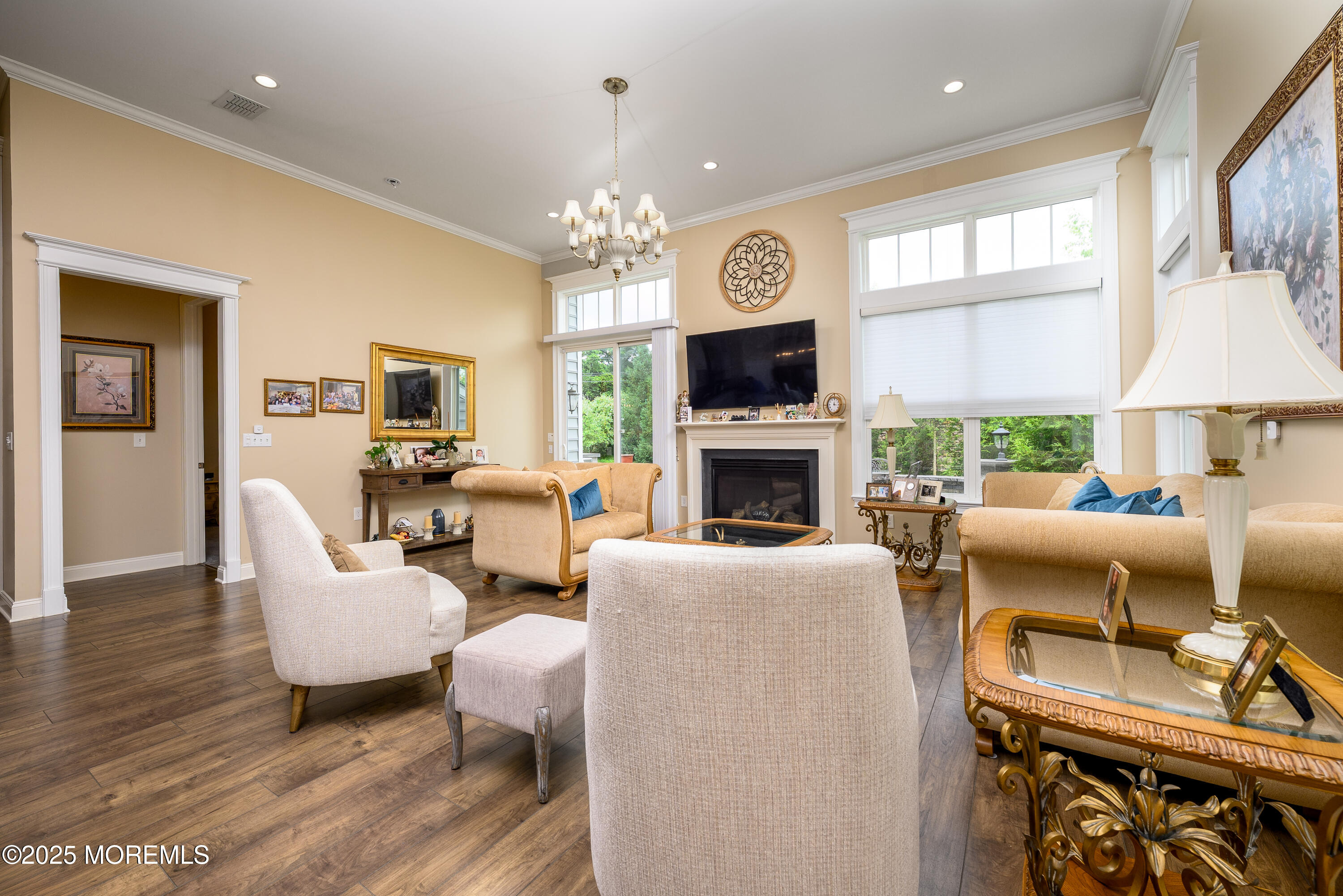 2 Banquet Court, Howell