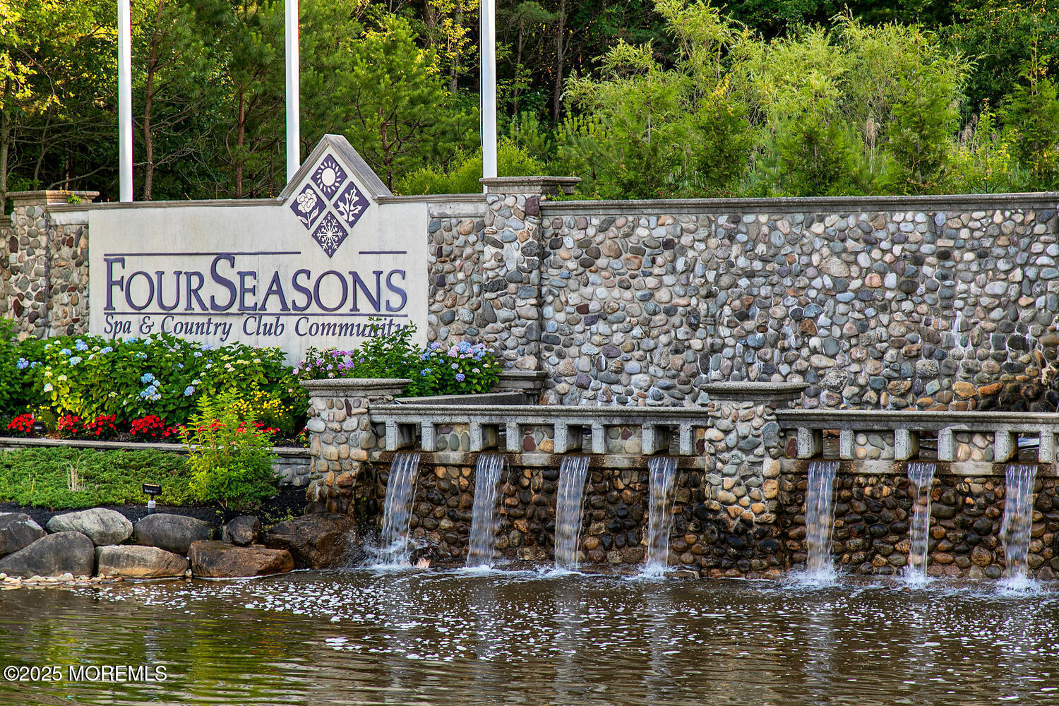 123 Golden Seasons Drive