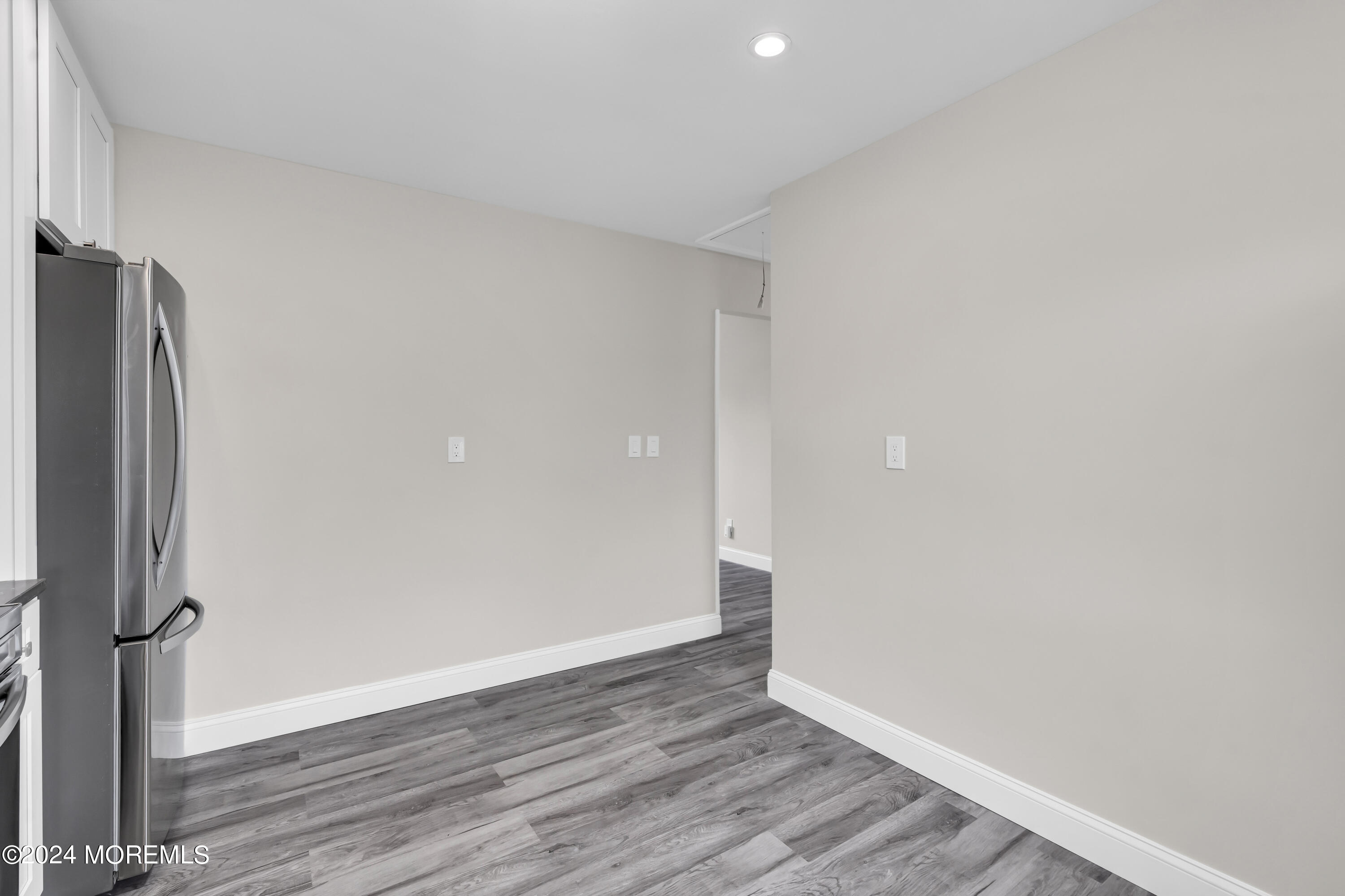 611 Lareine Avenue, Apt 2