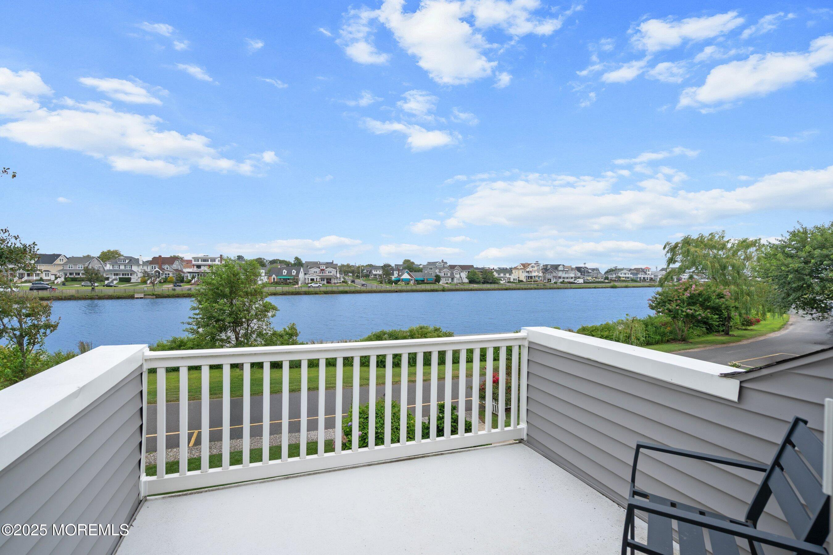 135 Lakeside Avenue, Avon-by-the-sea