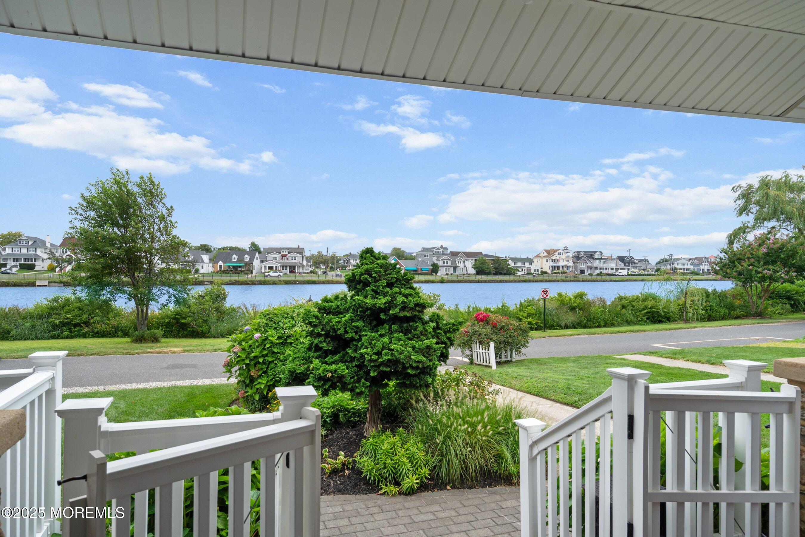 135 Lakeside Avenue, Avon-by-the-sea