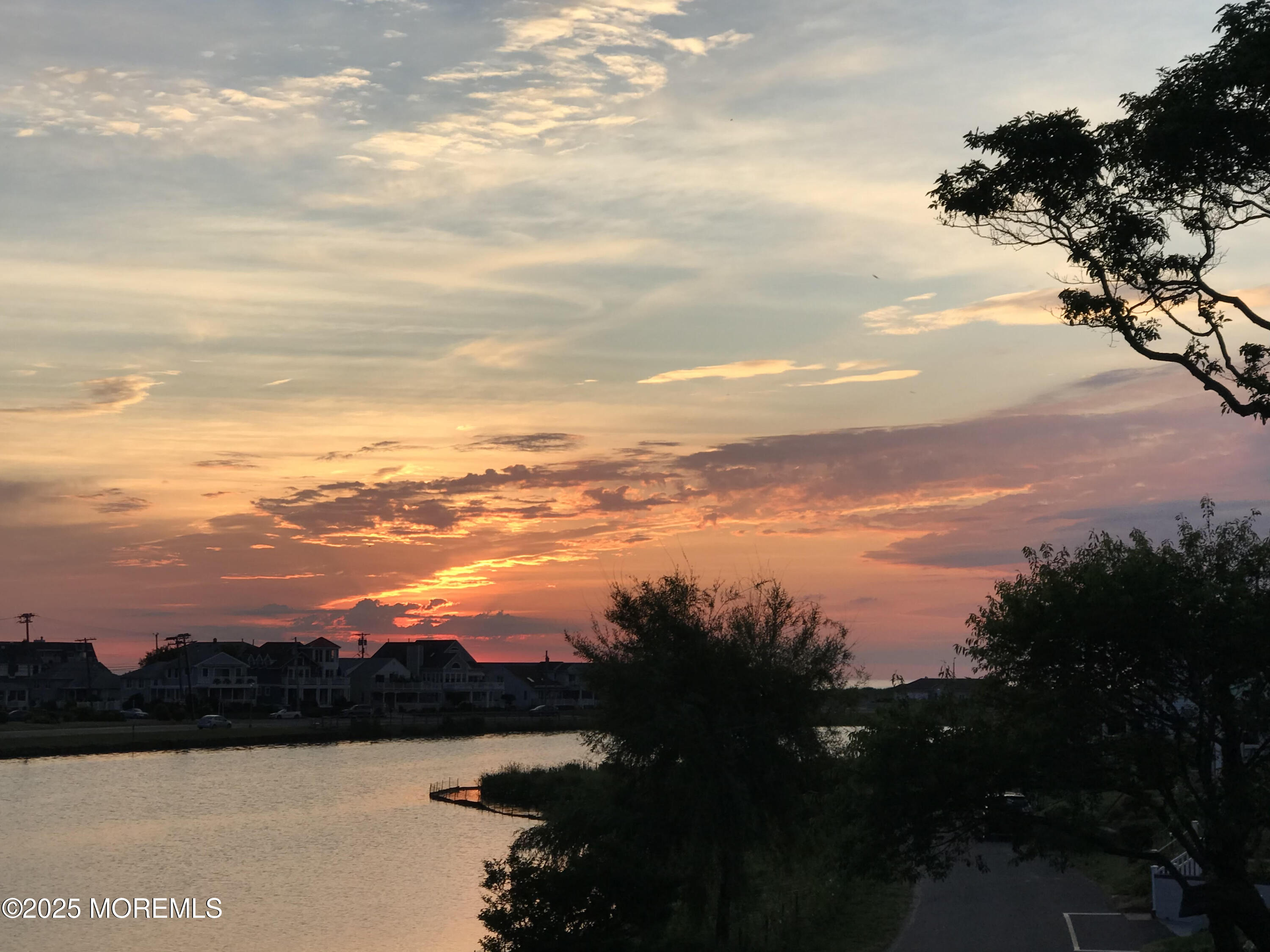 135 Lakeside Avenue, Avon-by-the-sea