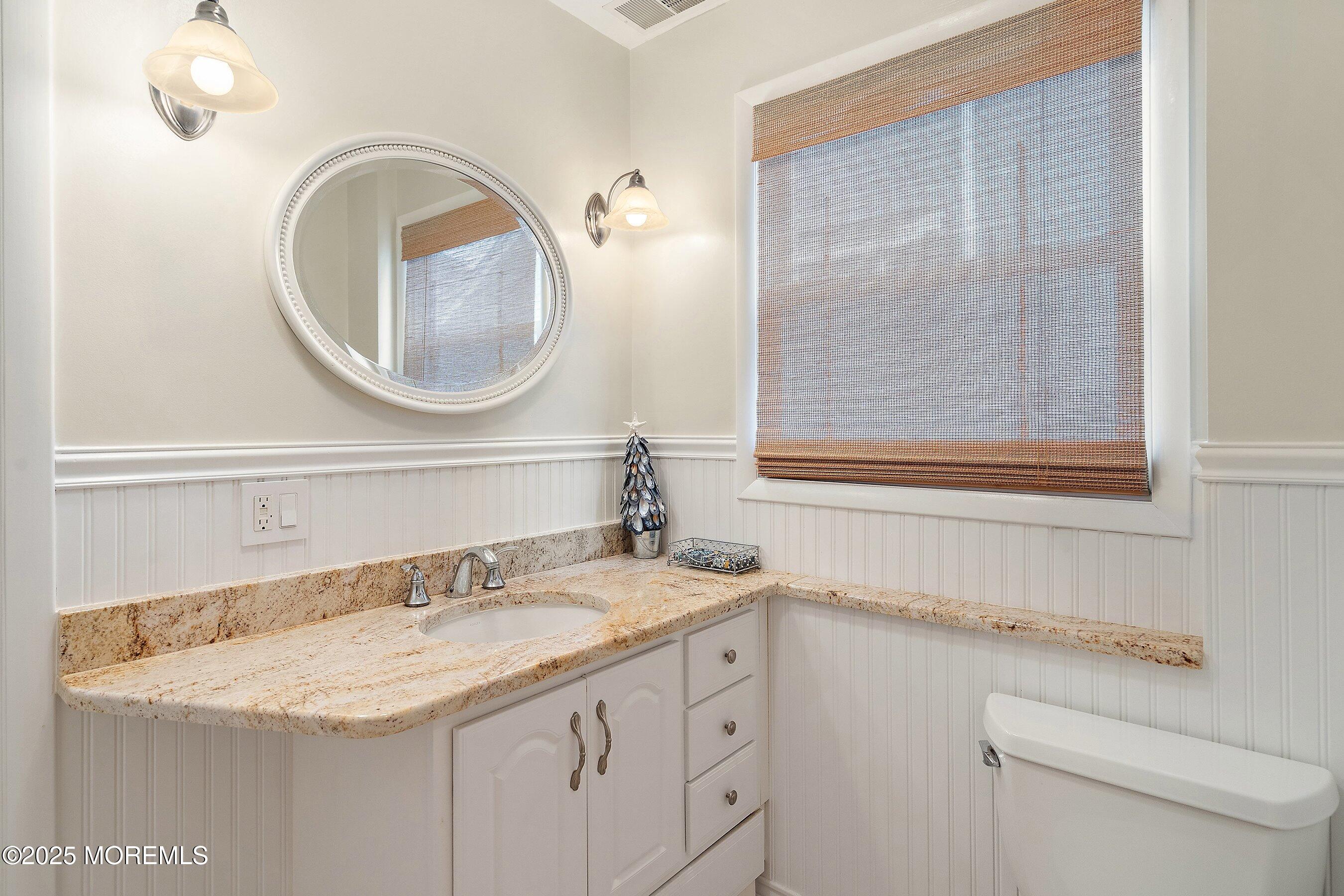 135 Lakeside Avenue, Avon-by-the-sea