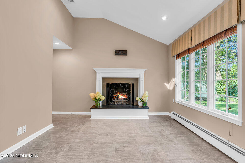 1008 Sunset Drive