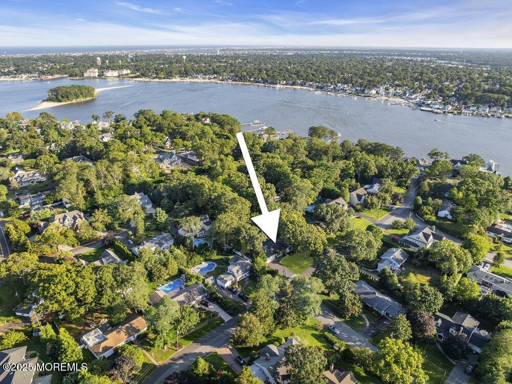1008 Sunset Drive