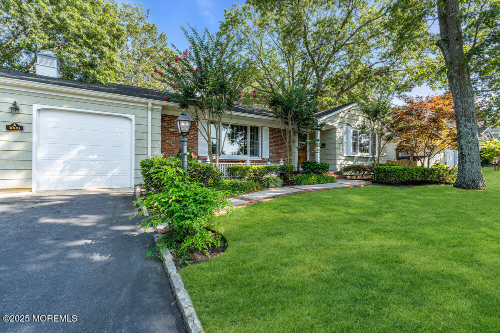1008 Sunset Drive