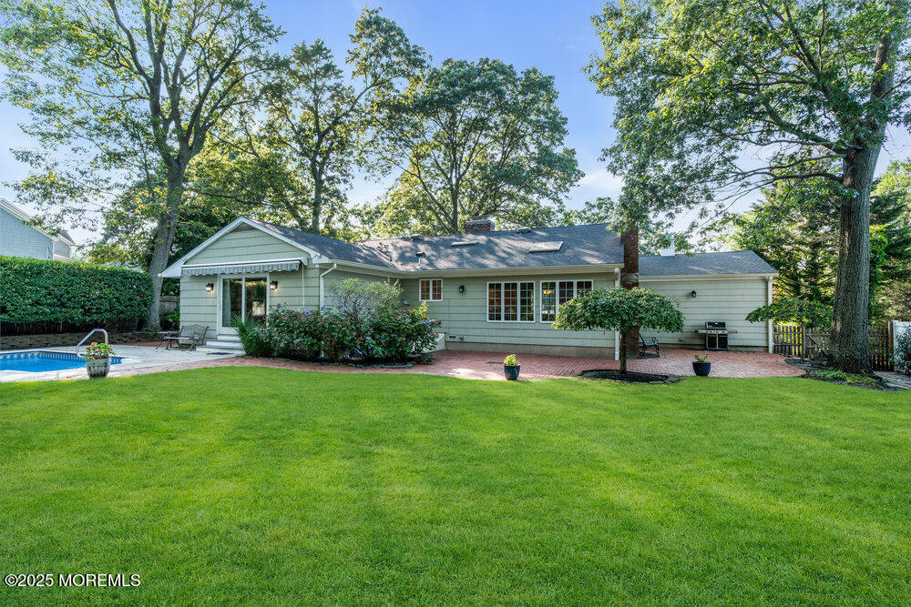 1008 Sunset Drive
