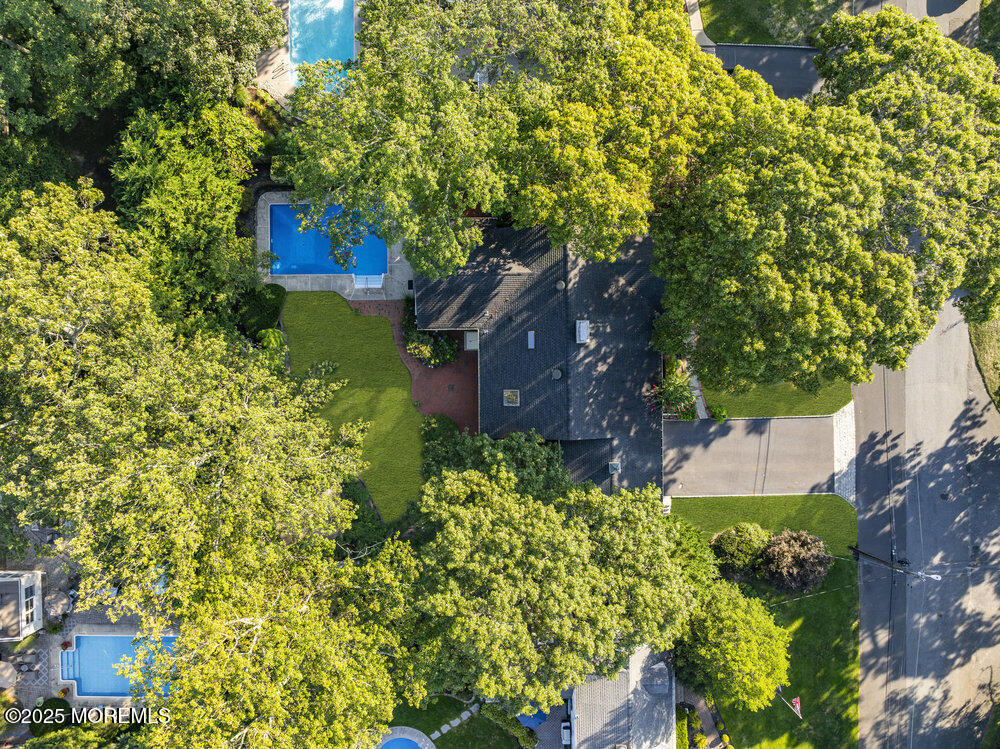1008 Sunset Drive