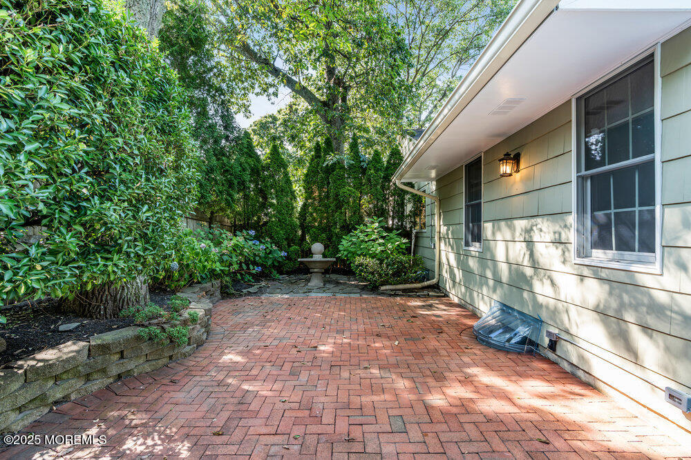 1008 Sunset Drive