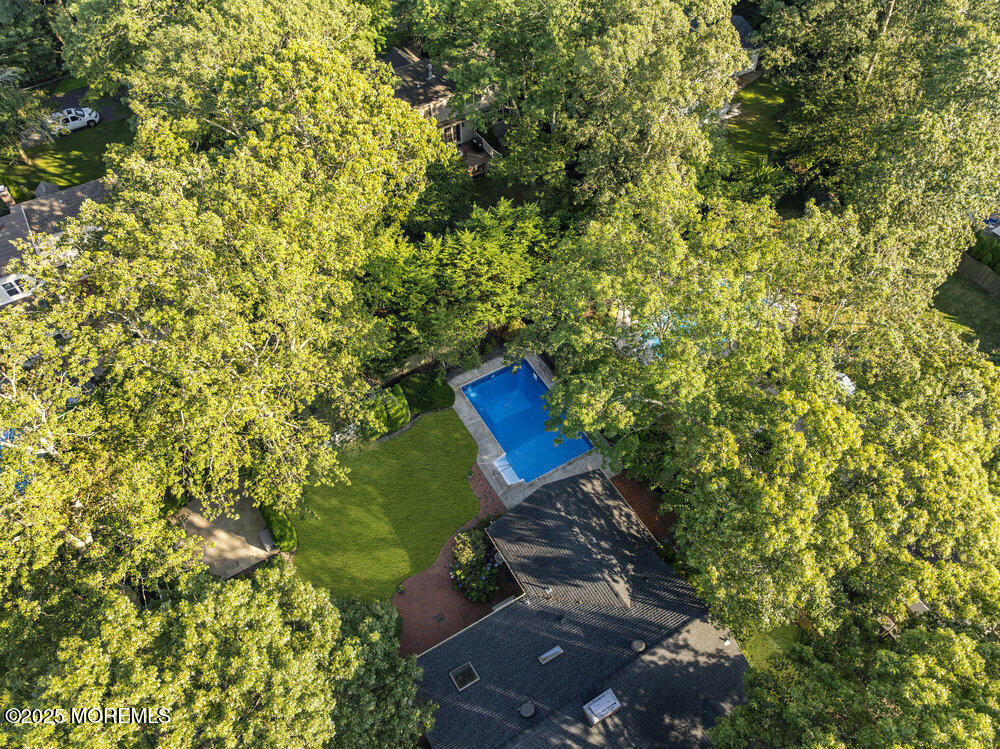 1008 Sunset Drive