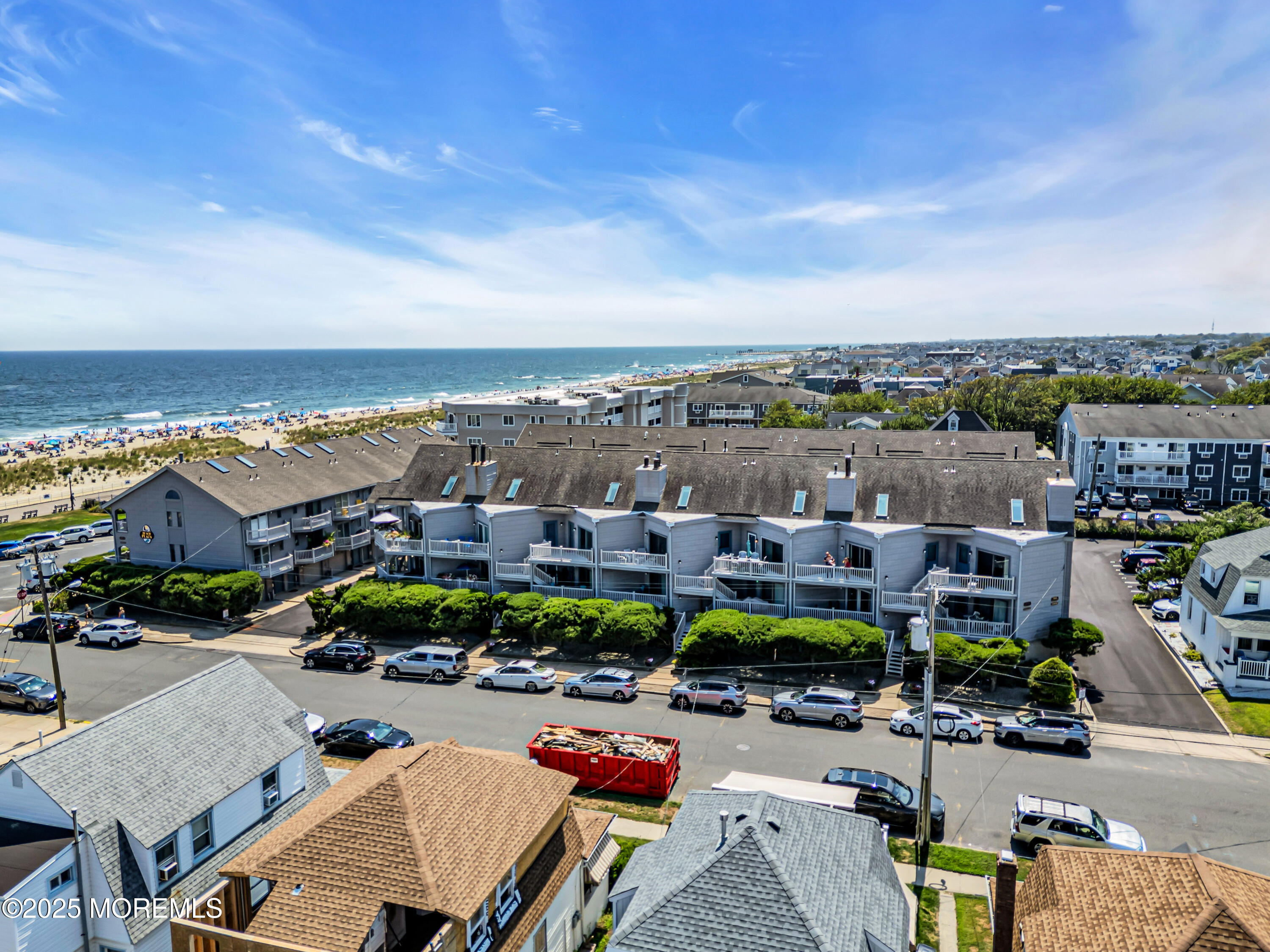621 Ocean Avenue, 210