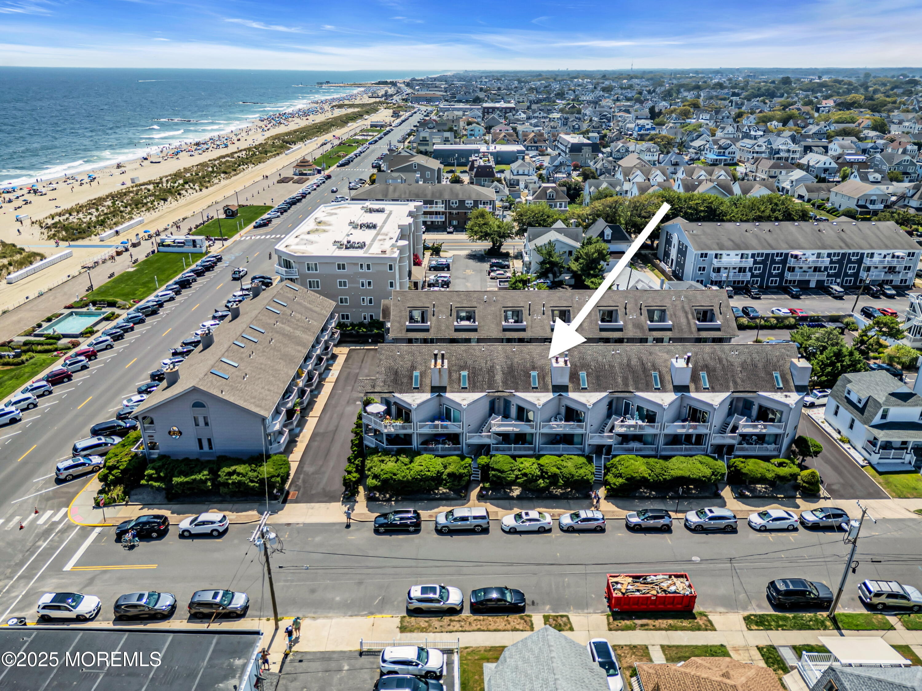 621 Ocean Avenue, 210