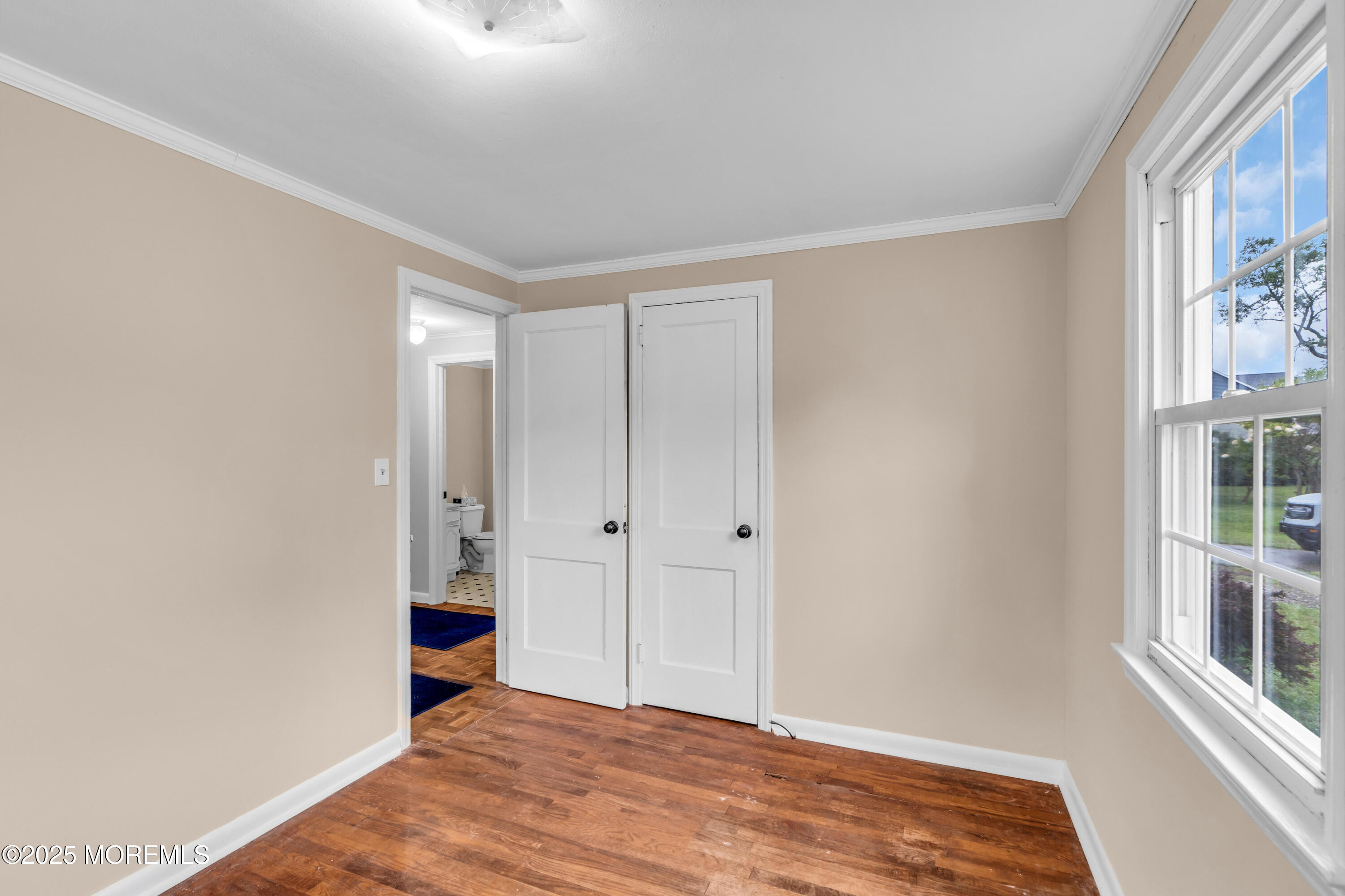 1337 East Court