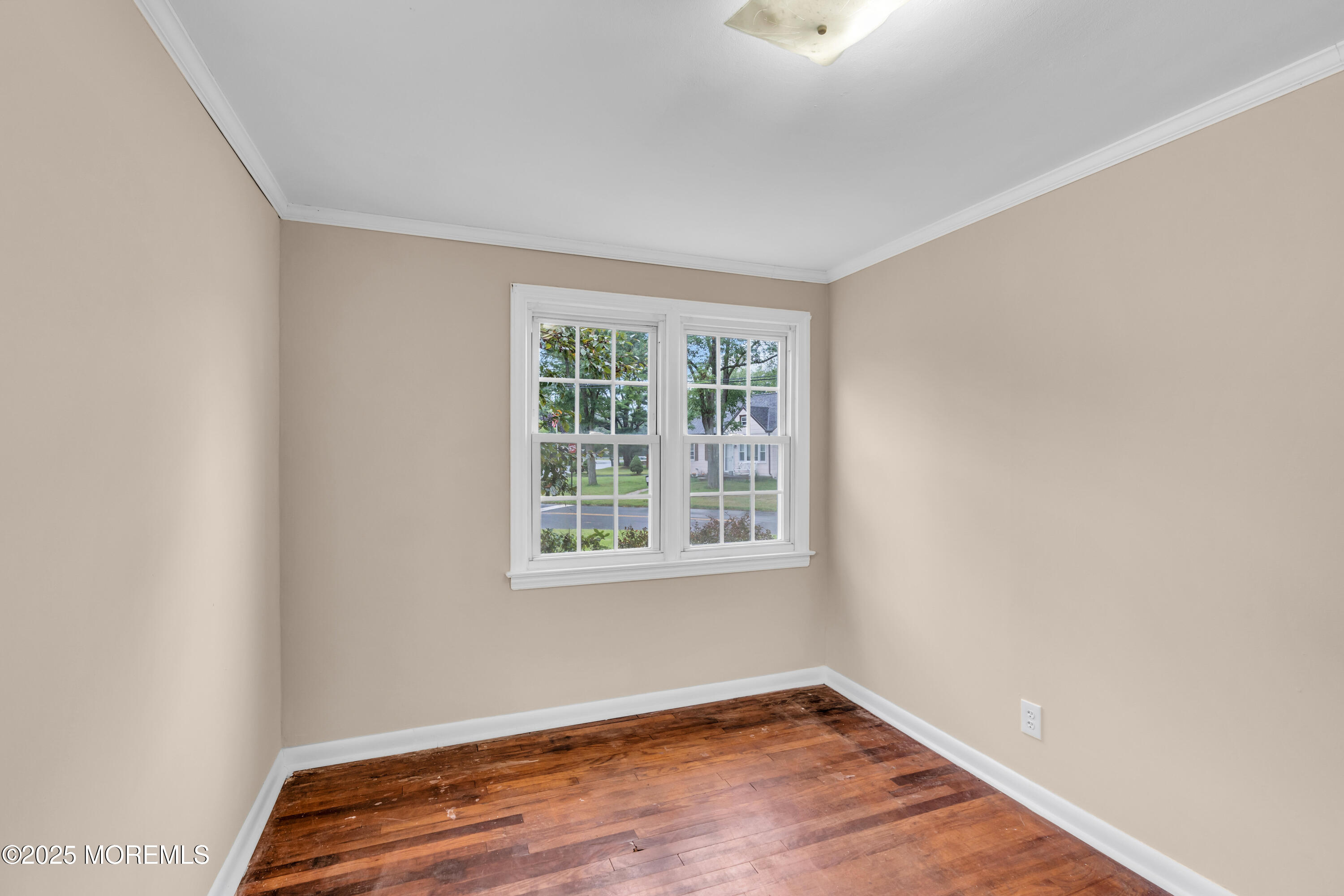 1337 East Court
