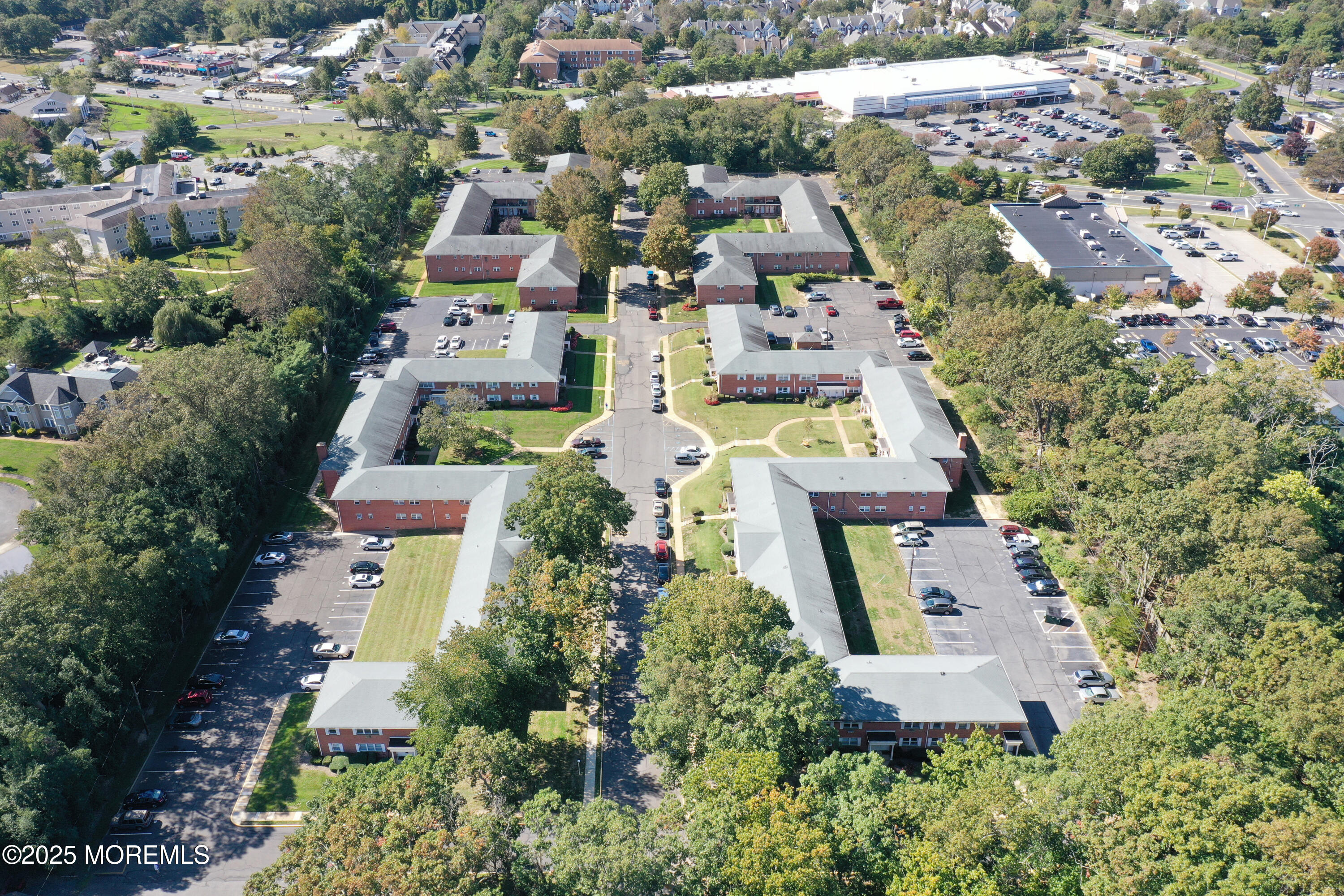 151 Spring Lake Gardens Court Unit: 116