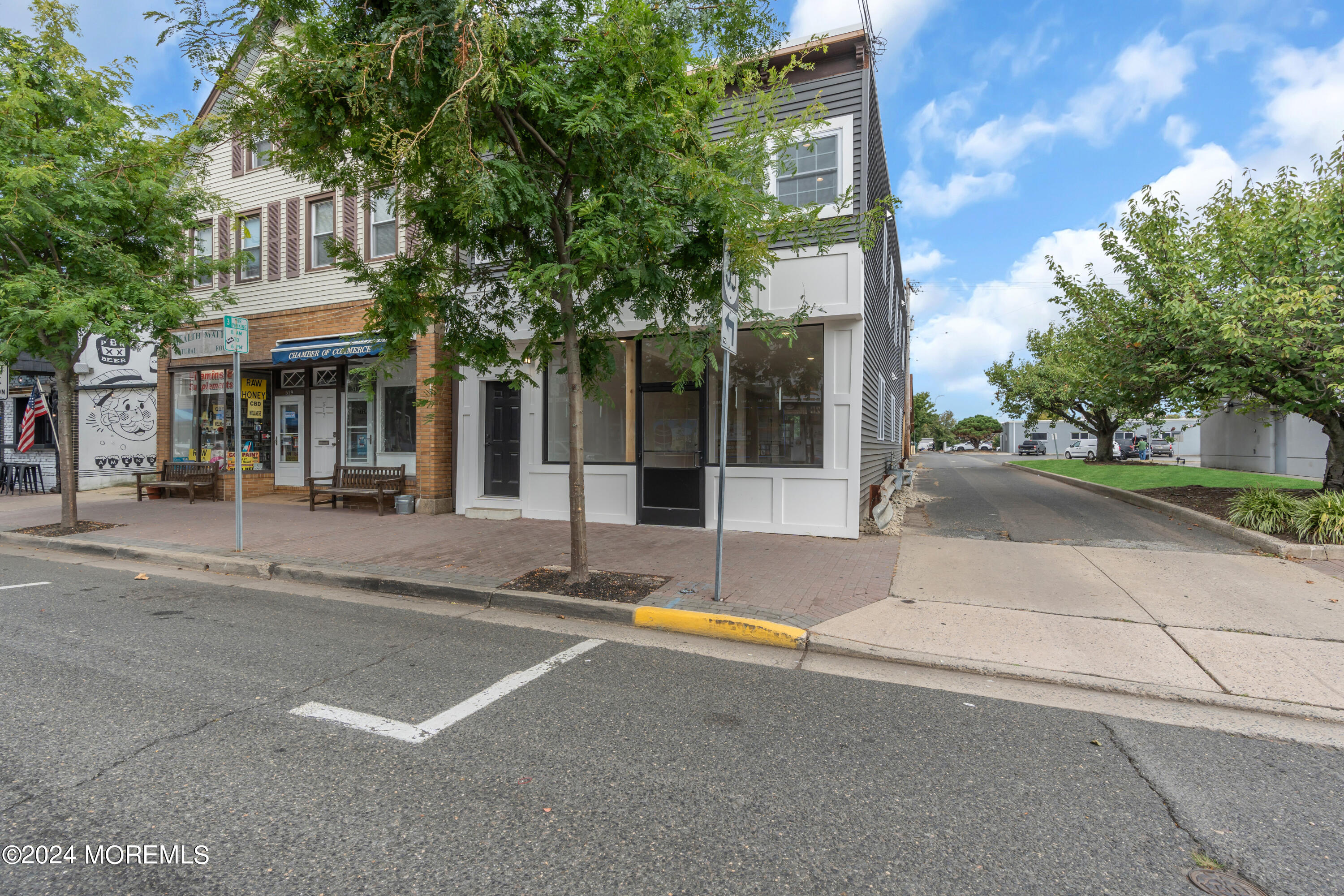 515 Arnold Avenue