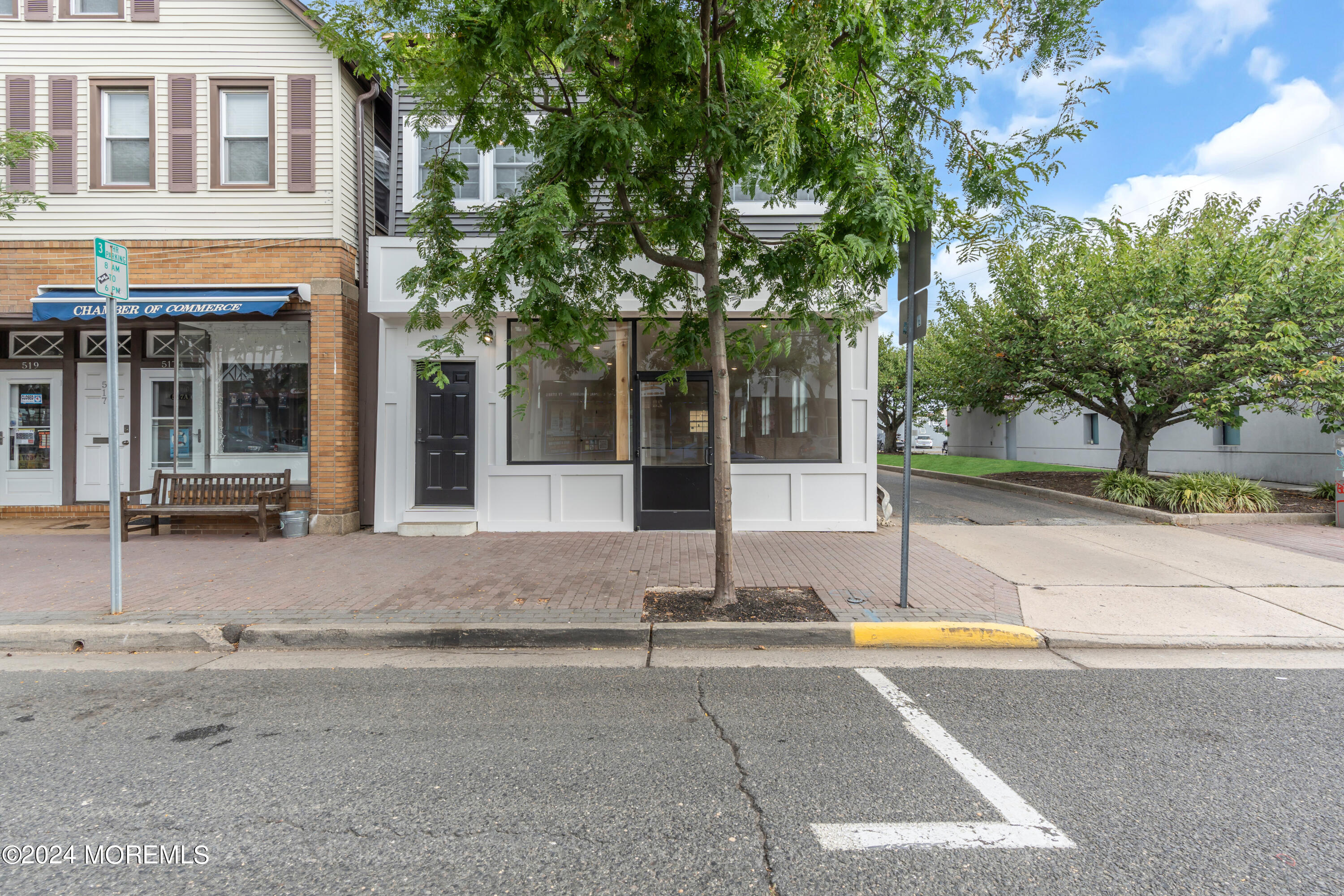 515 Arnold Avenue