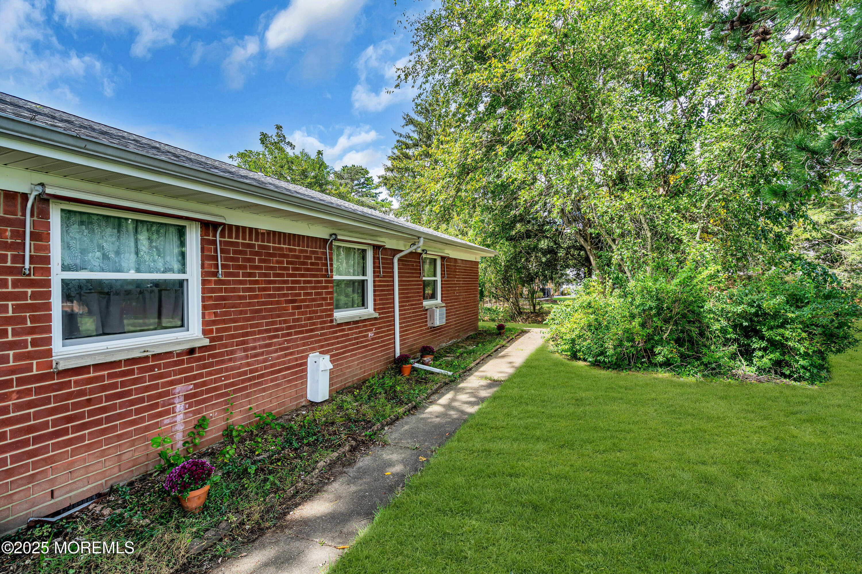 107 Hope Road, C