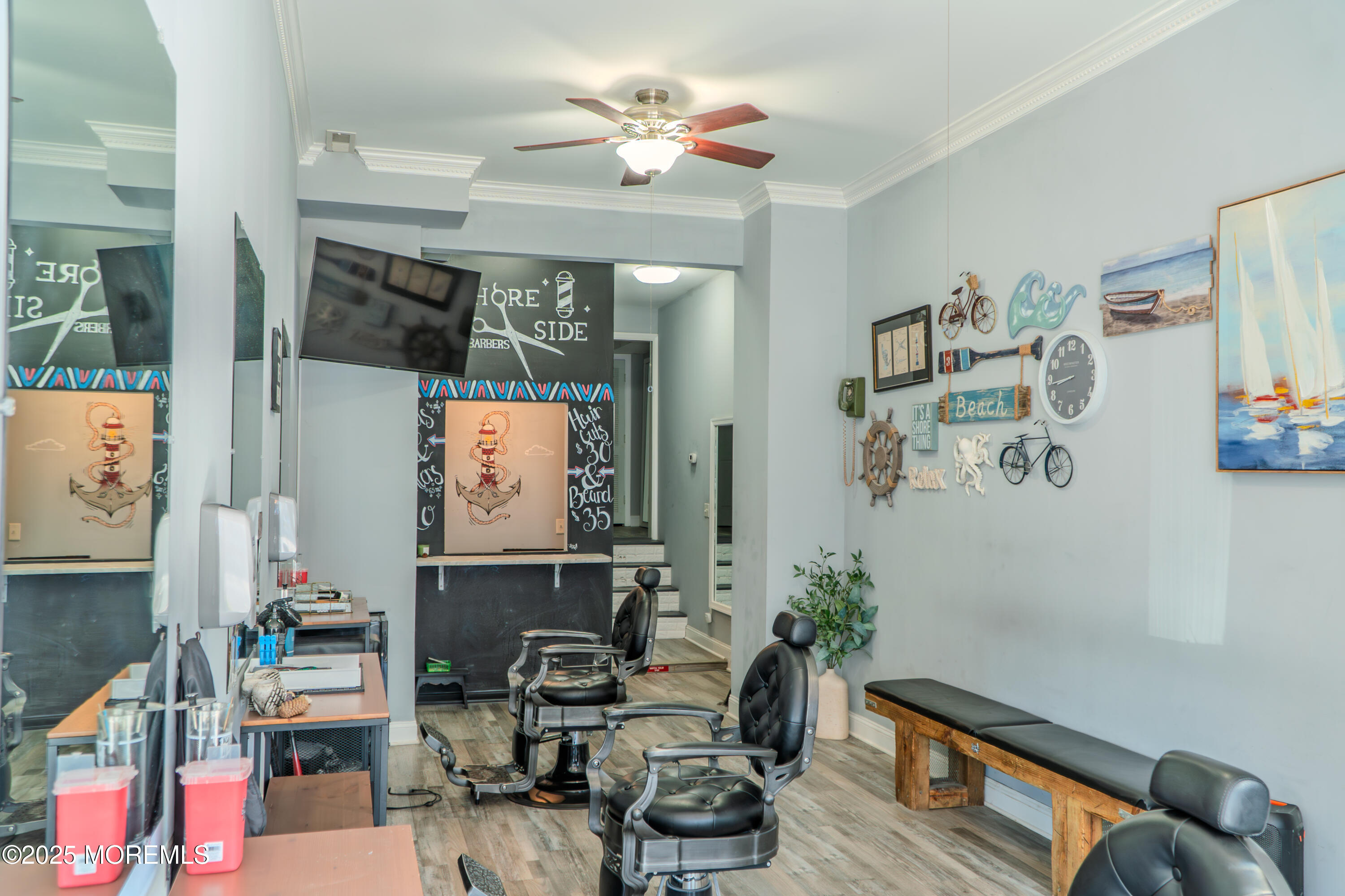 1004 Main Street, A