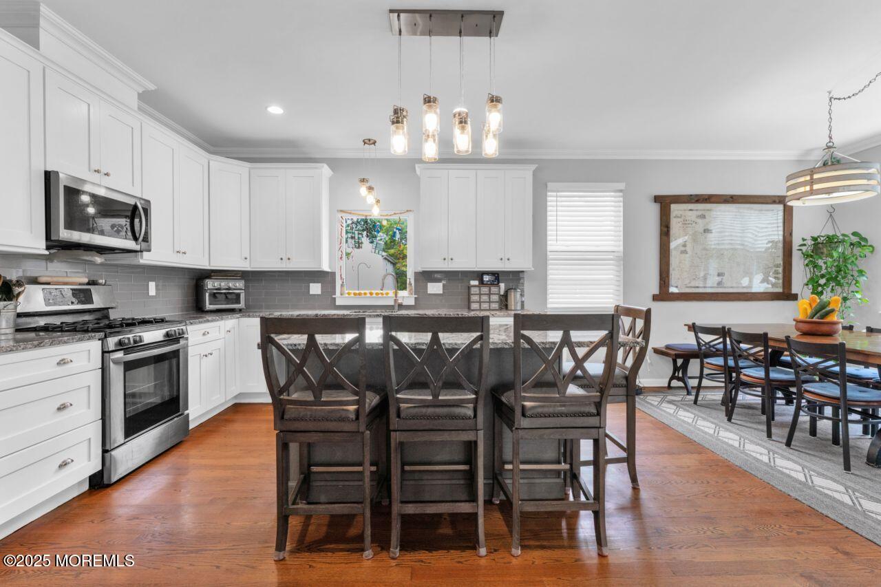 1602 W Pine Tree Way A