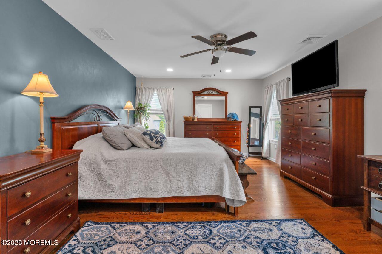 1602 W Pine Tree Way A