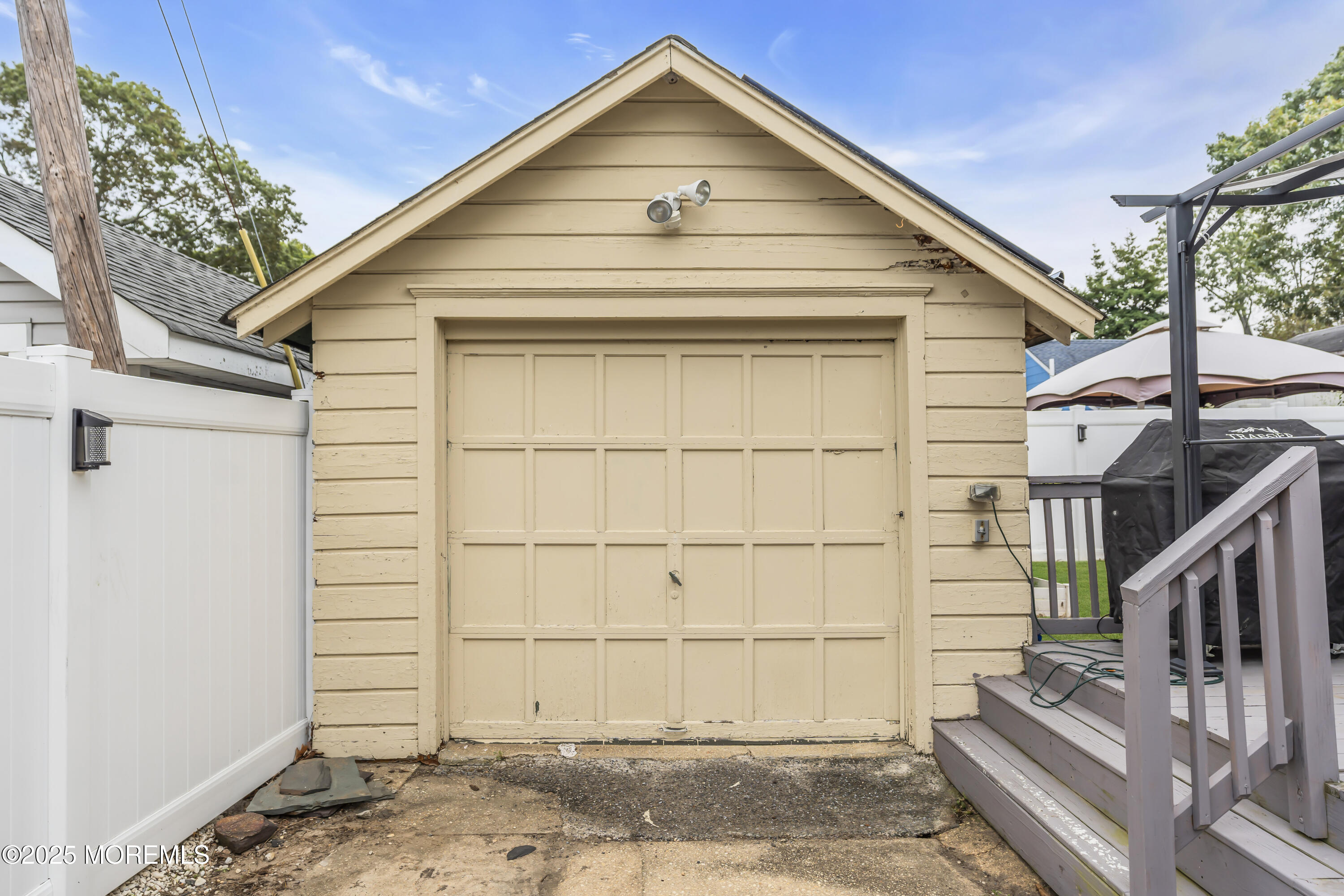 111 Breton Road