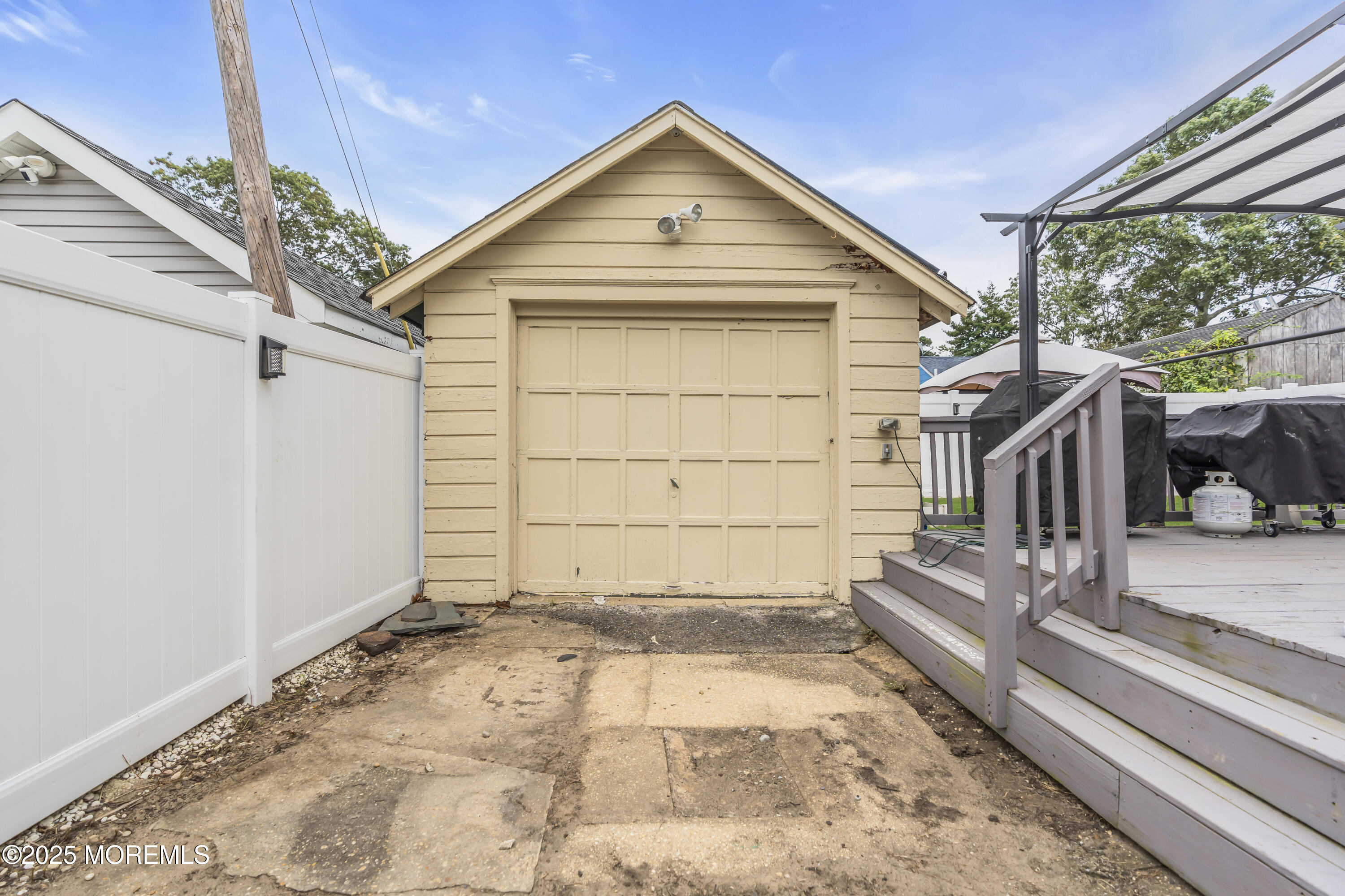 111 Breton Road
