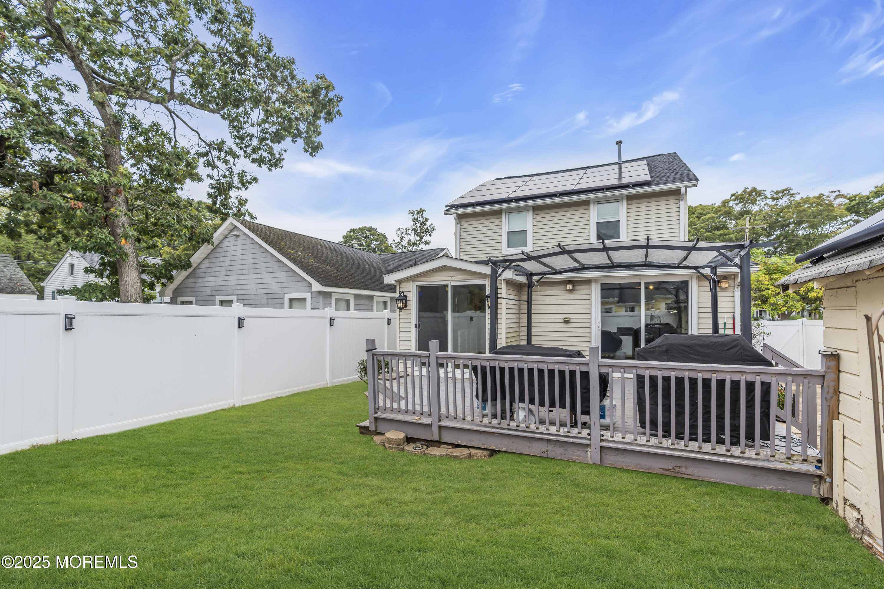 111 Breton Road